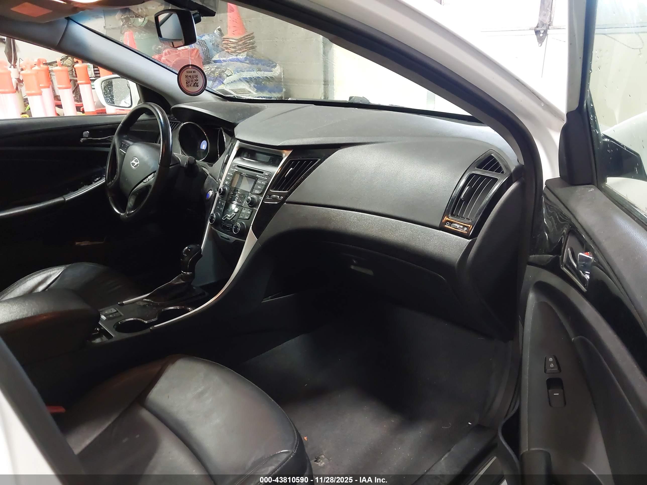 HYUNDAI SONATA image 5