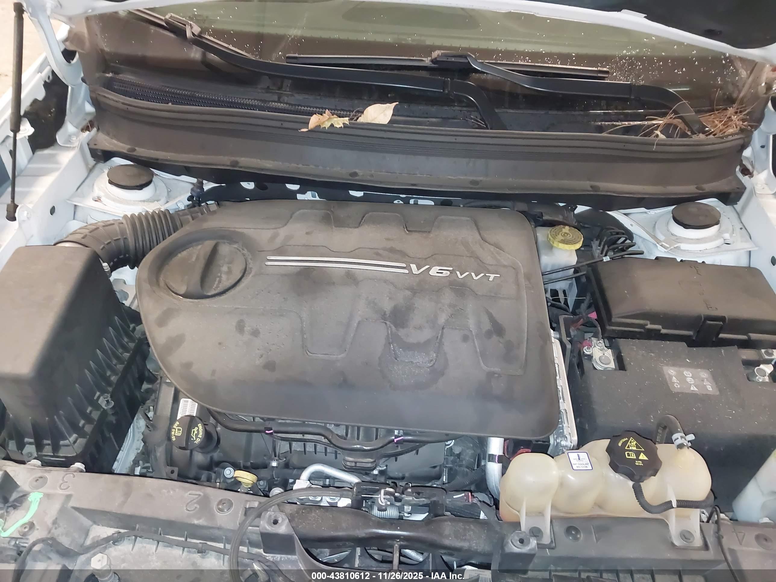JEEP CHEROKEE image 10