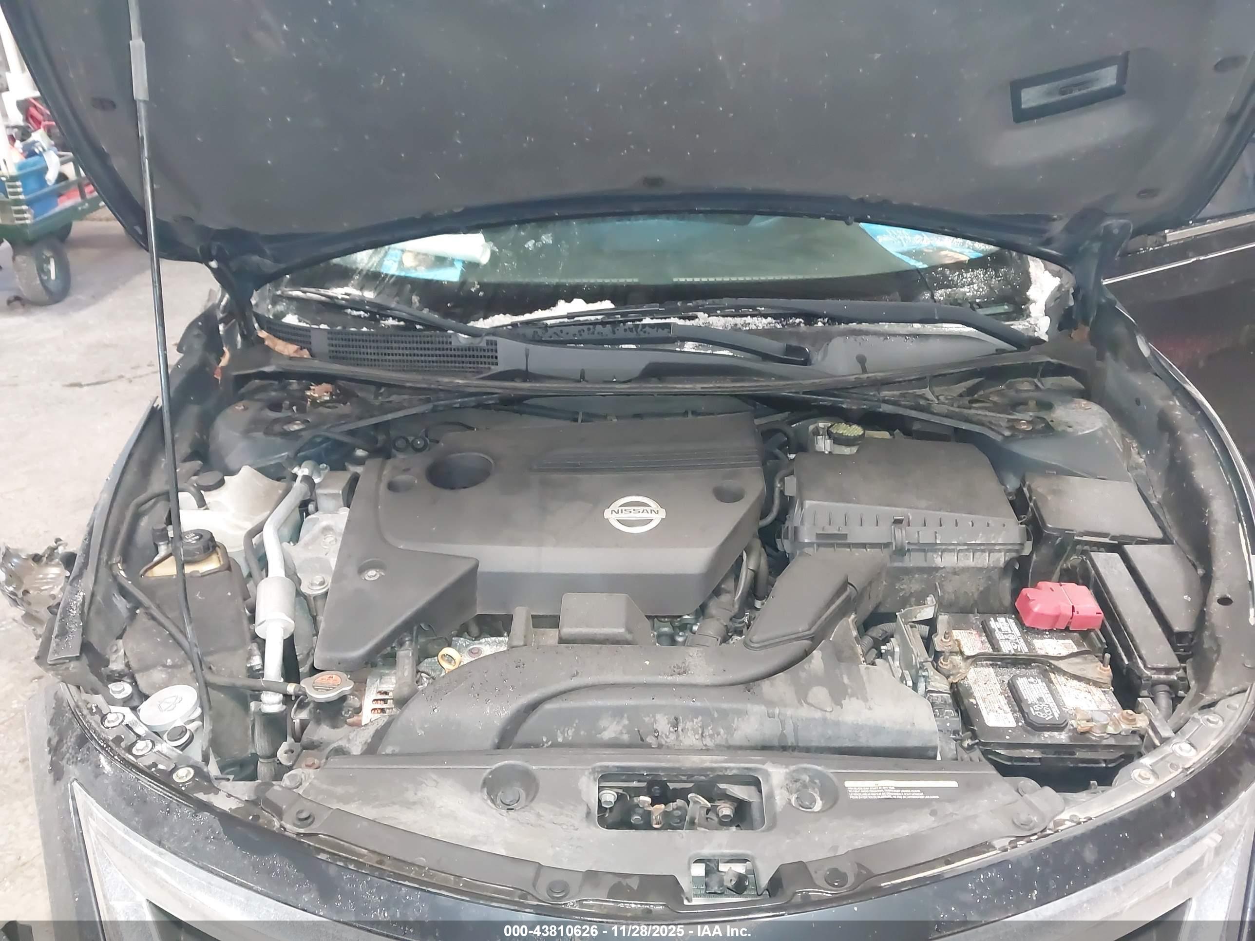 NISSAN ALTIMA image 10