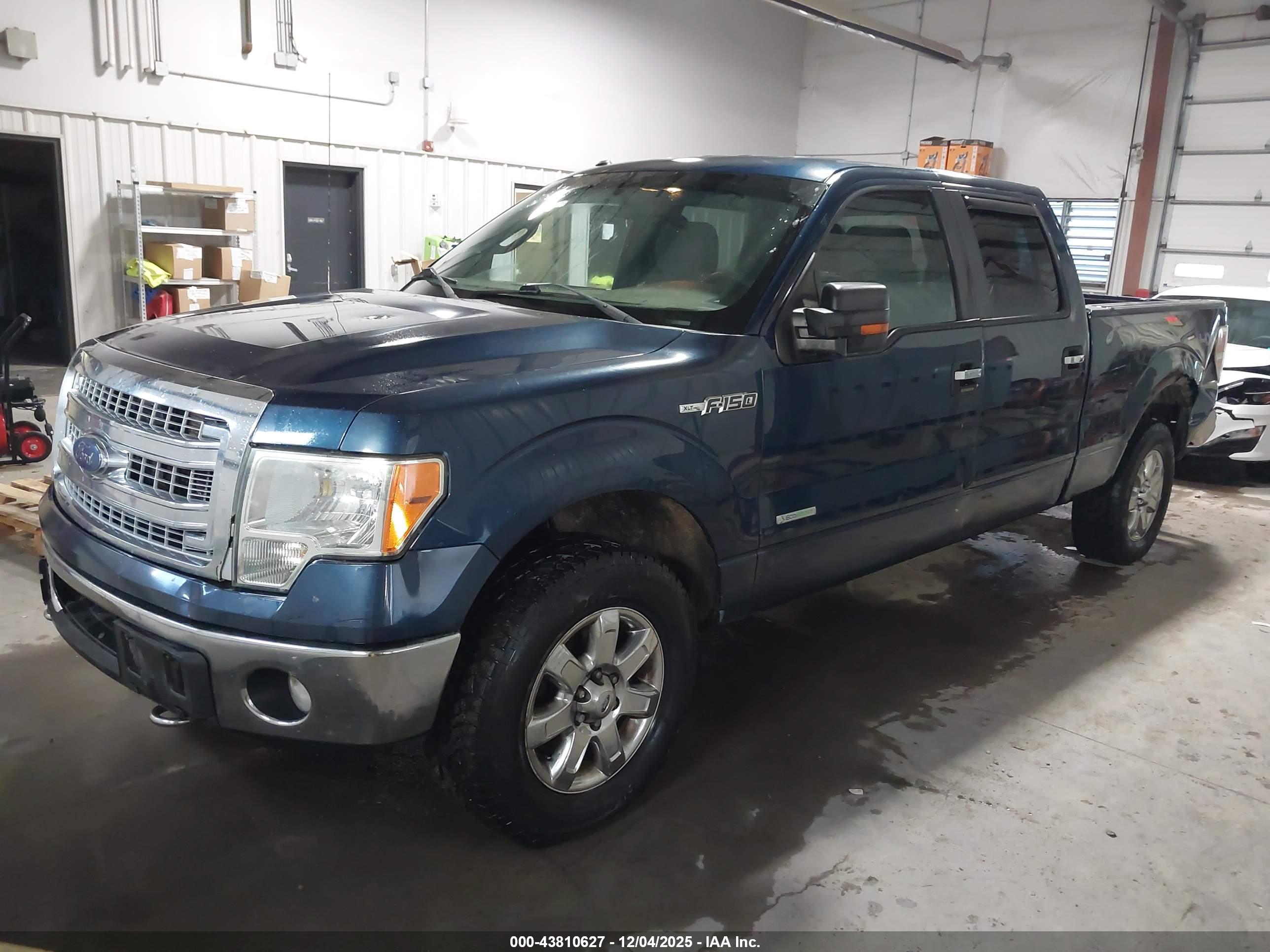 FORD F-150 image 2