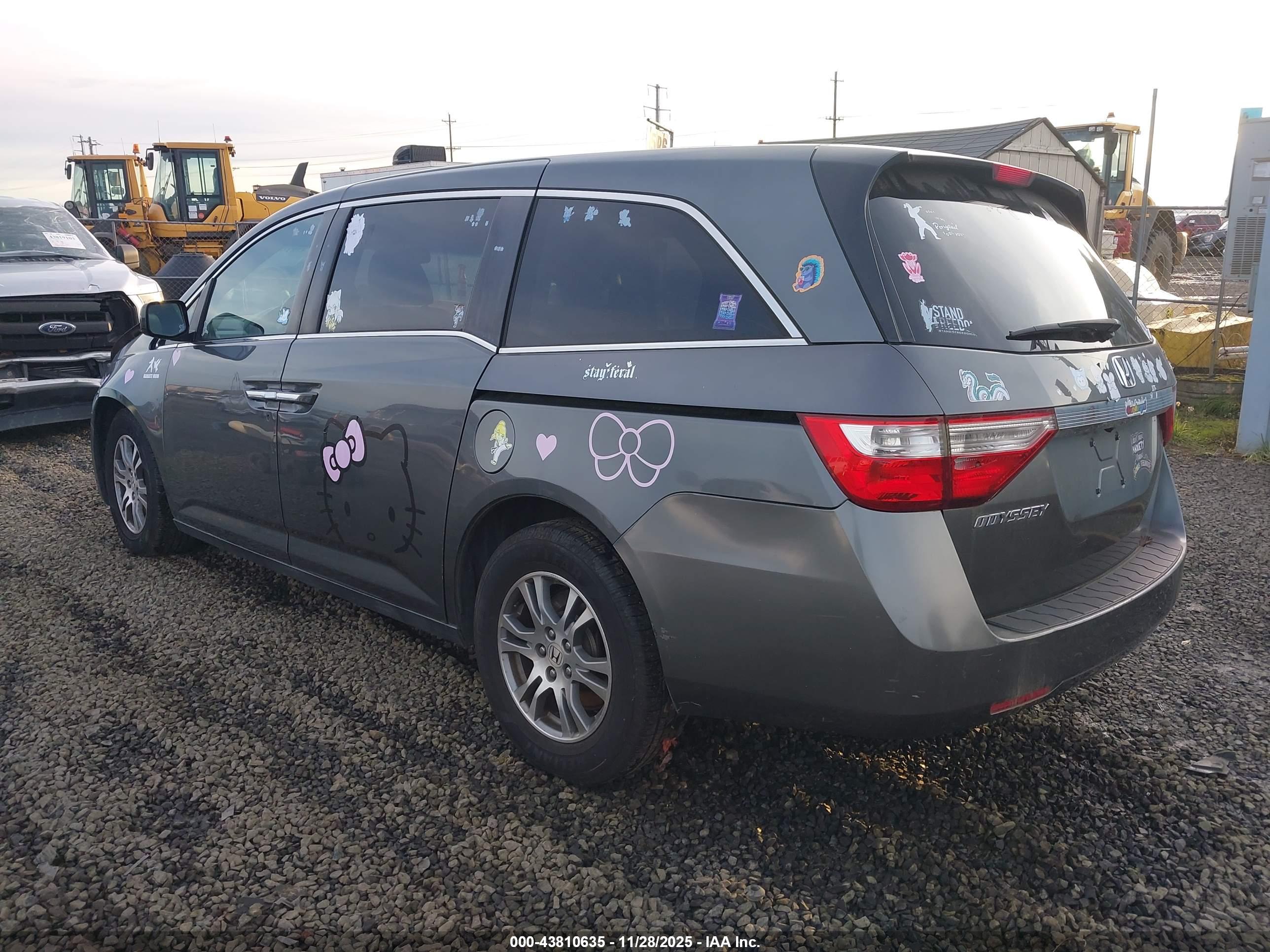 HONDA ODYSSEY image 3