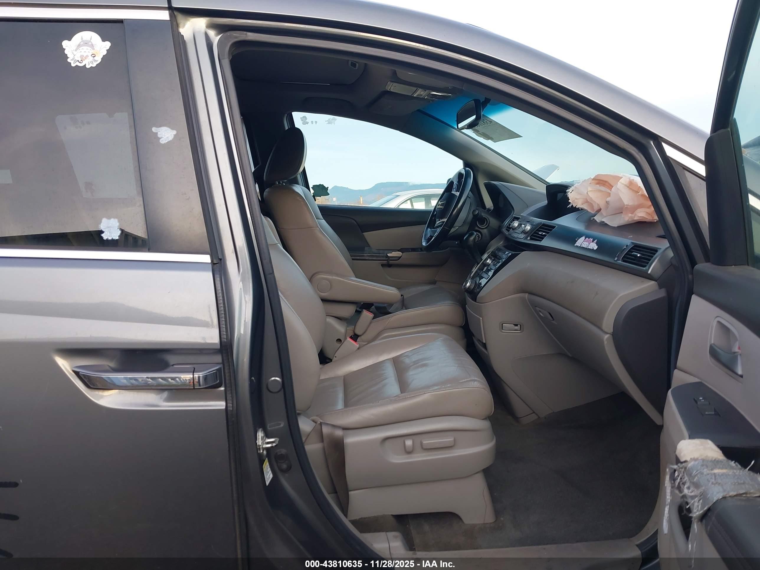 HONDA ODYSSEY image 5