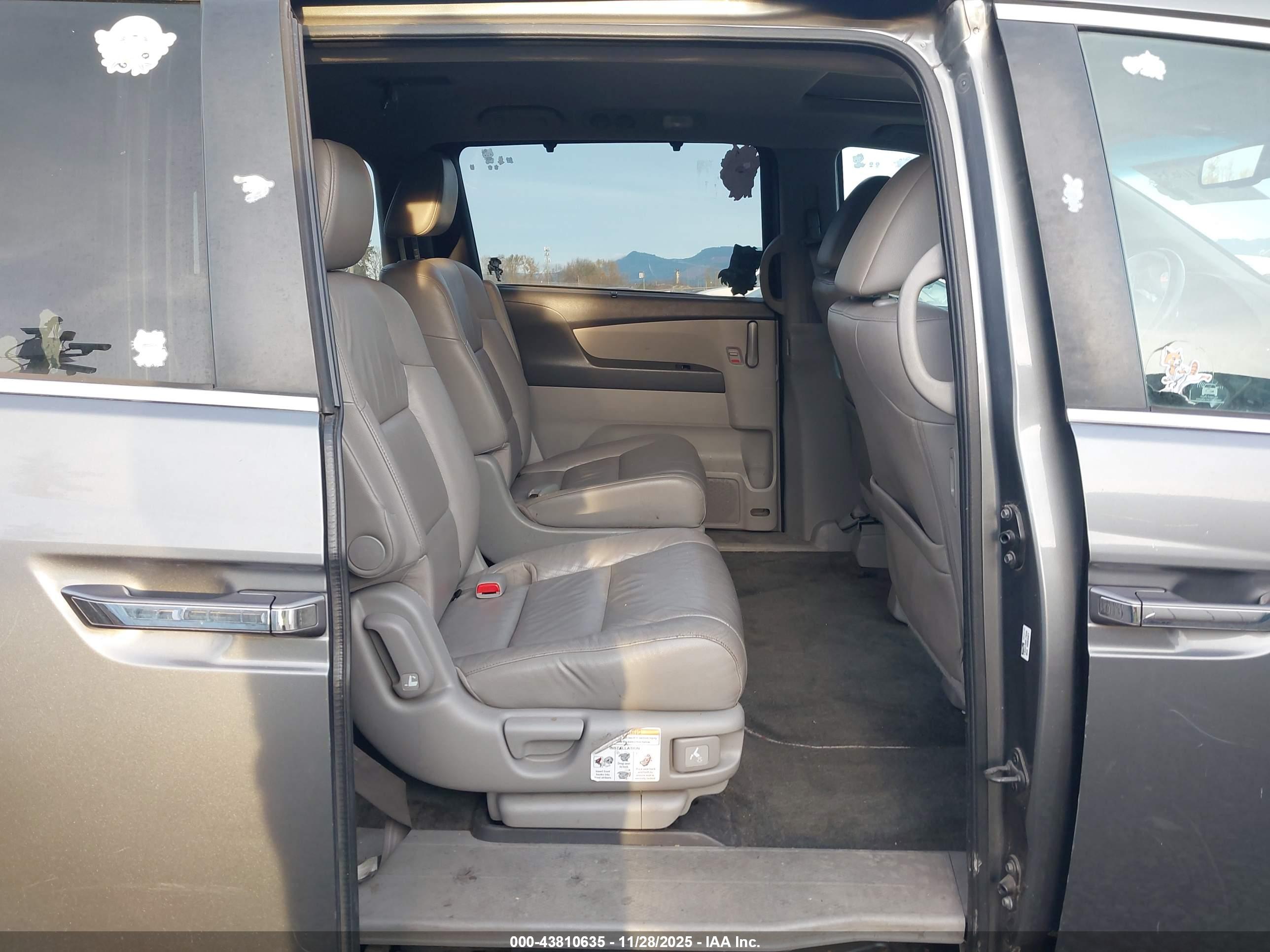 HONDA ODYSSEY image 8