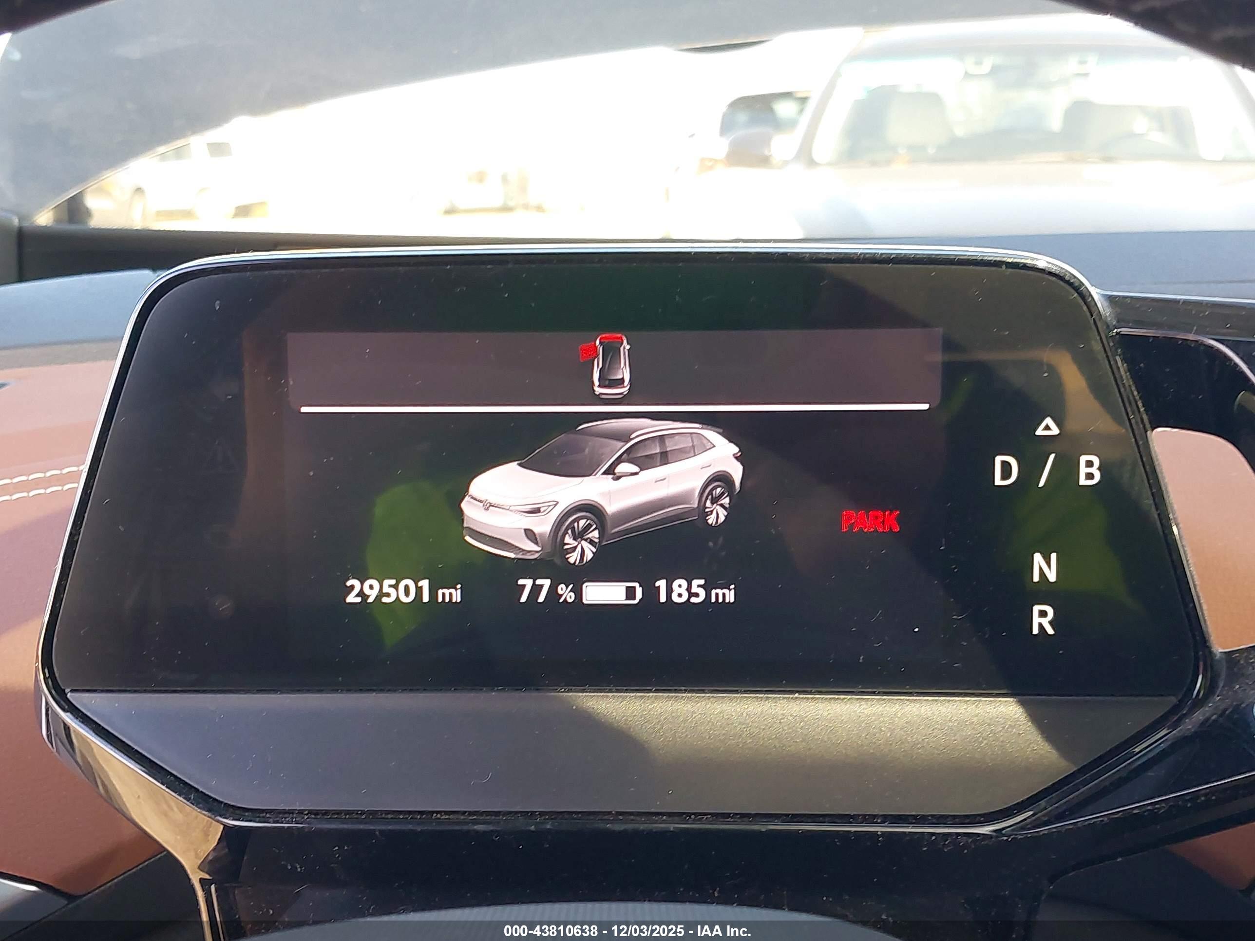 VOLKSWAGEN ID.4 image 7