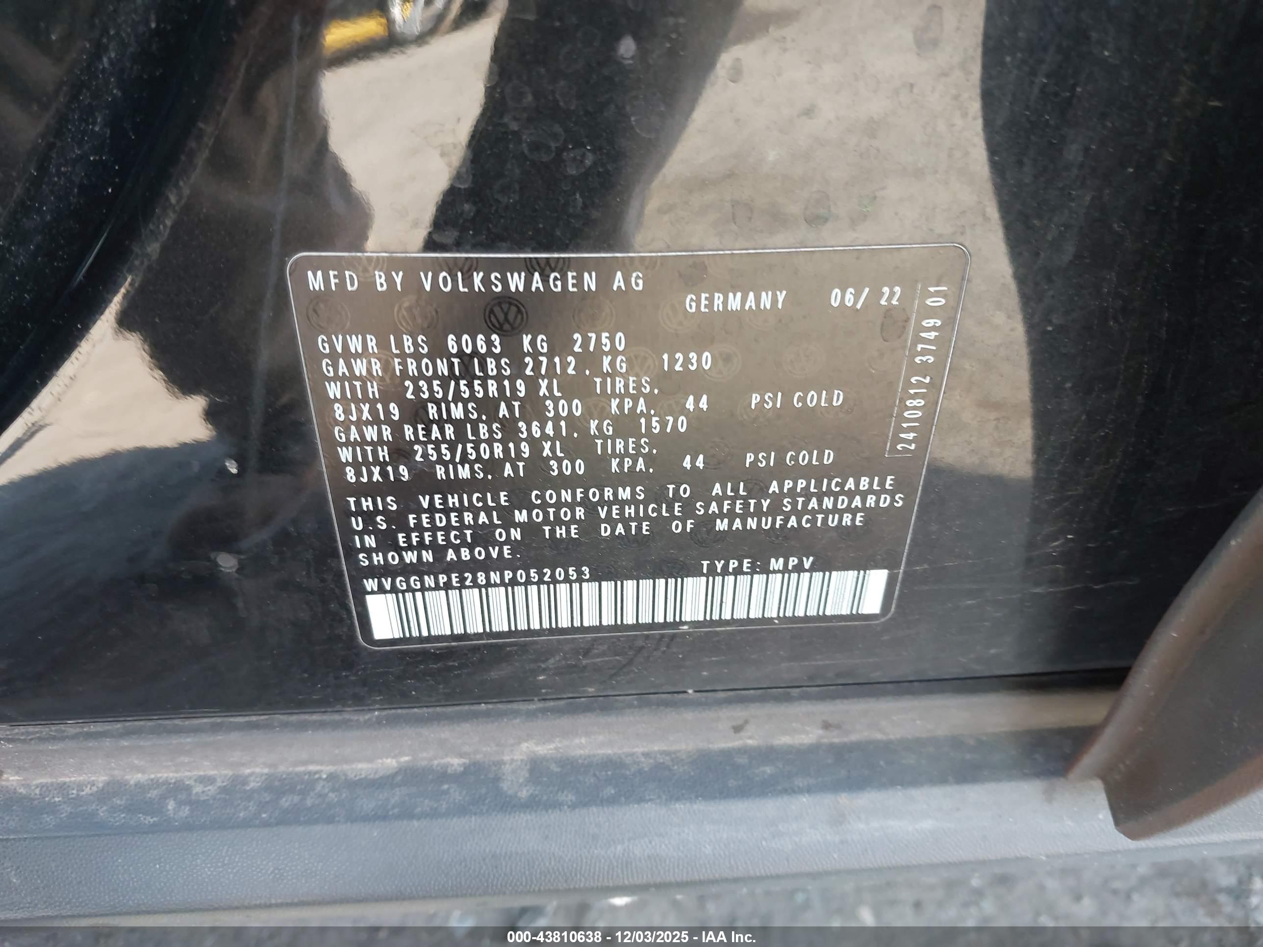 VOLKSWAGEN ID.4 image 9