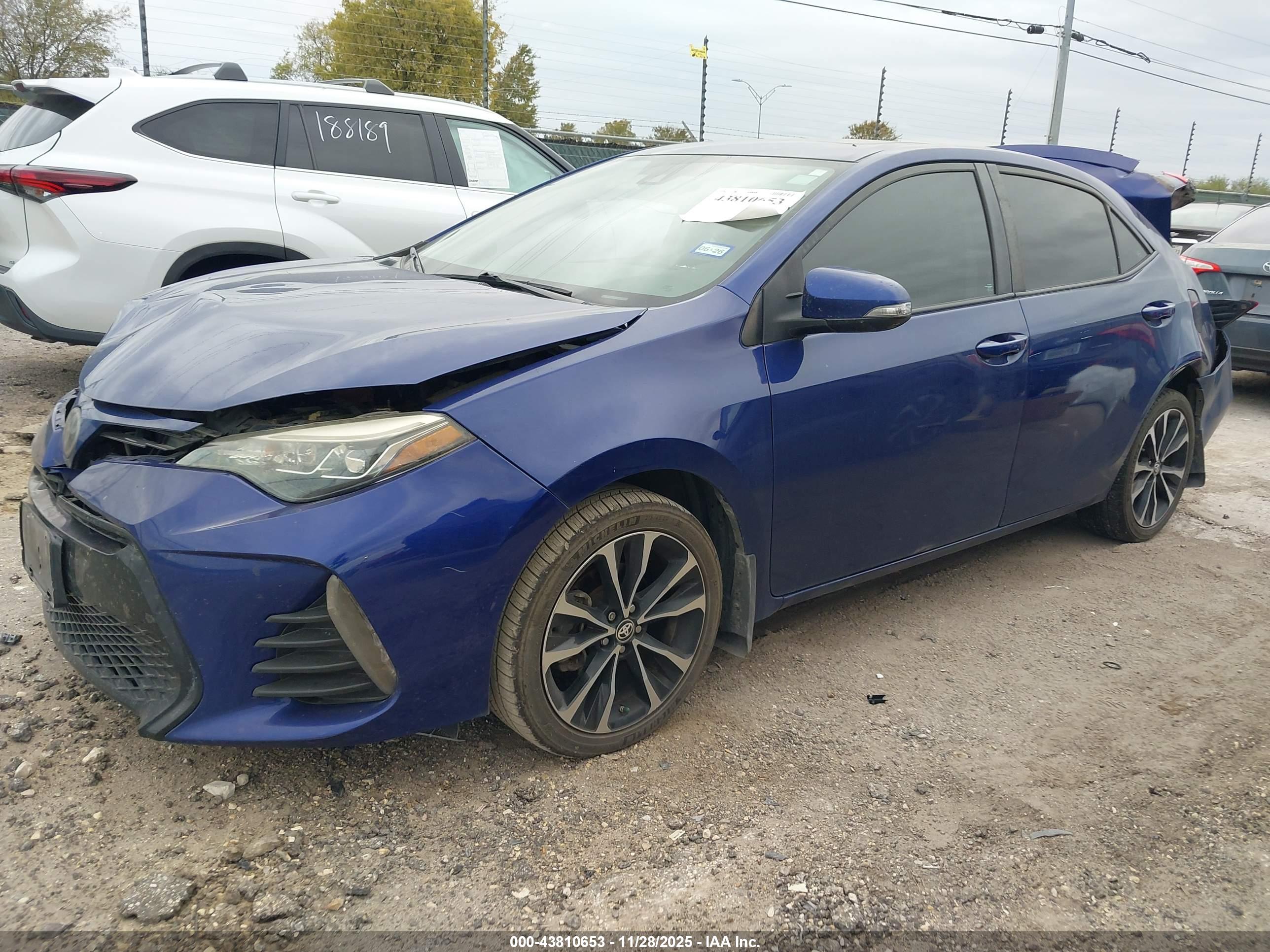 TOYOTA COROLLA image 2