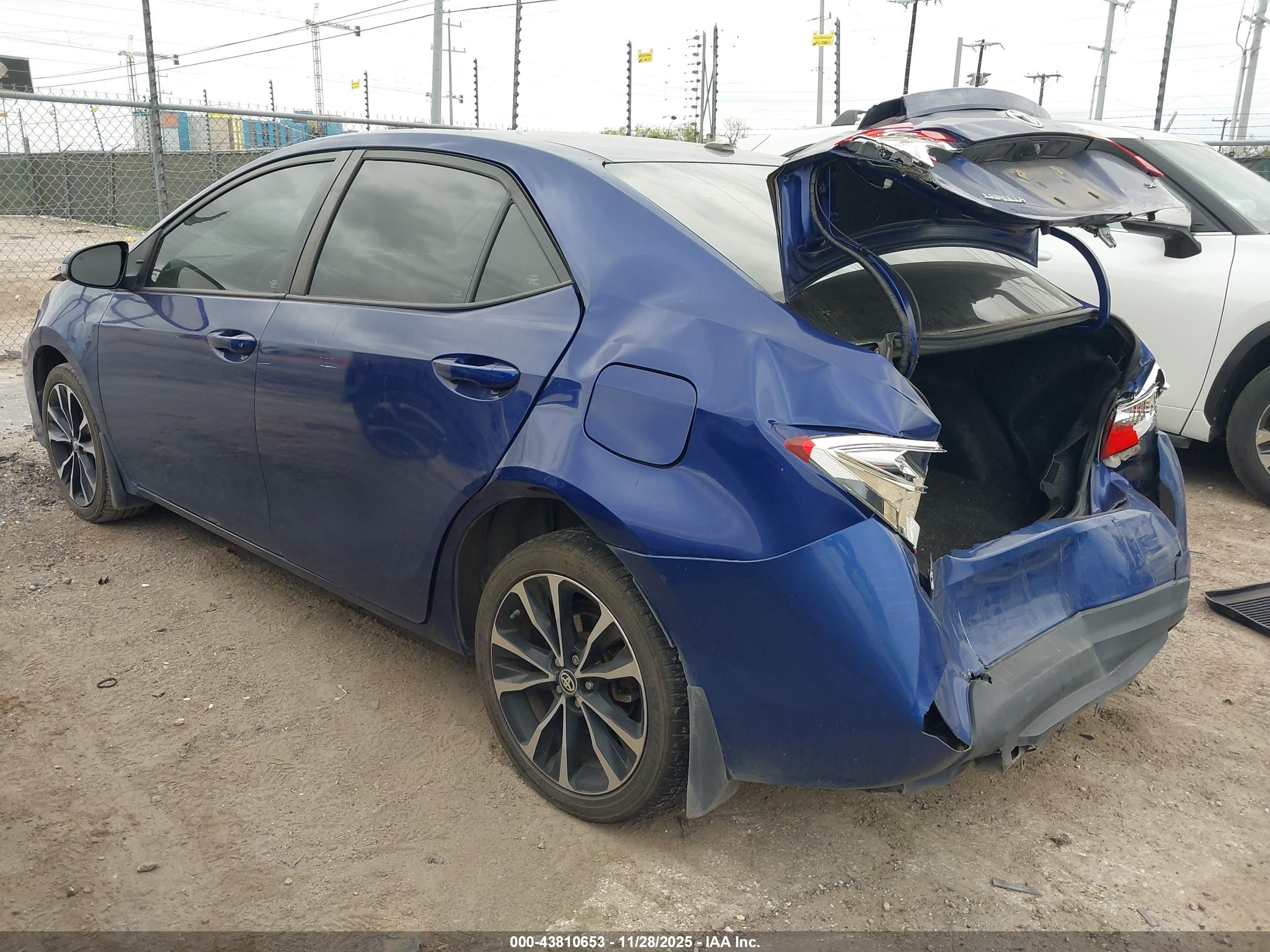 TOYOTA COROLLA image 3