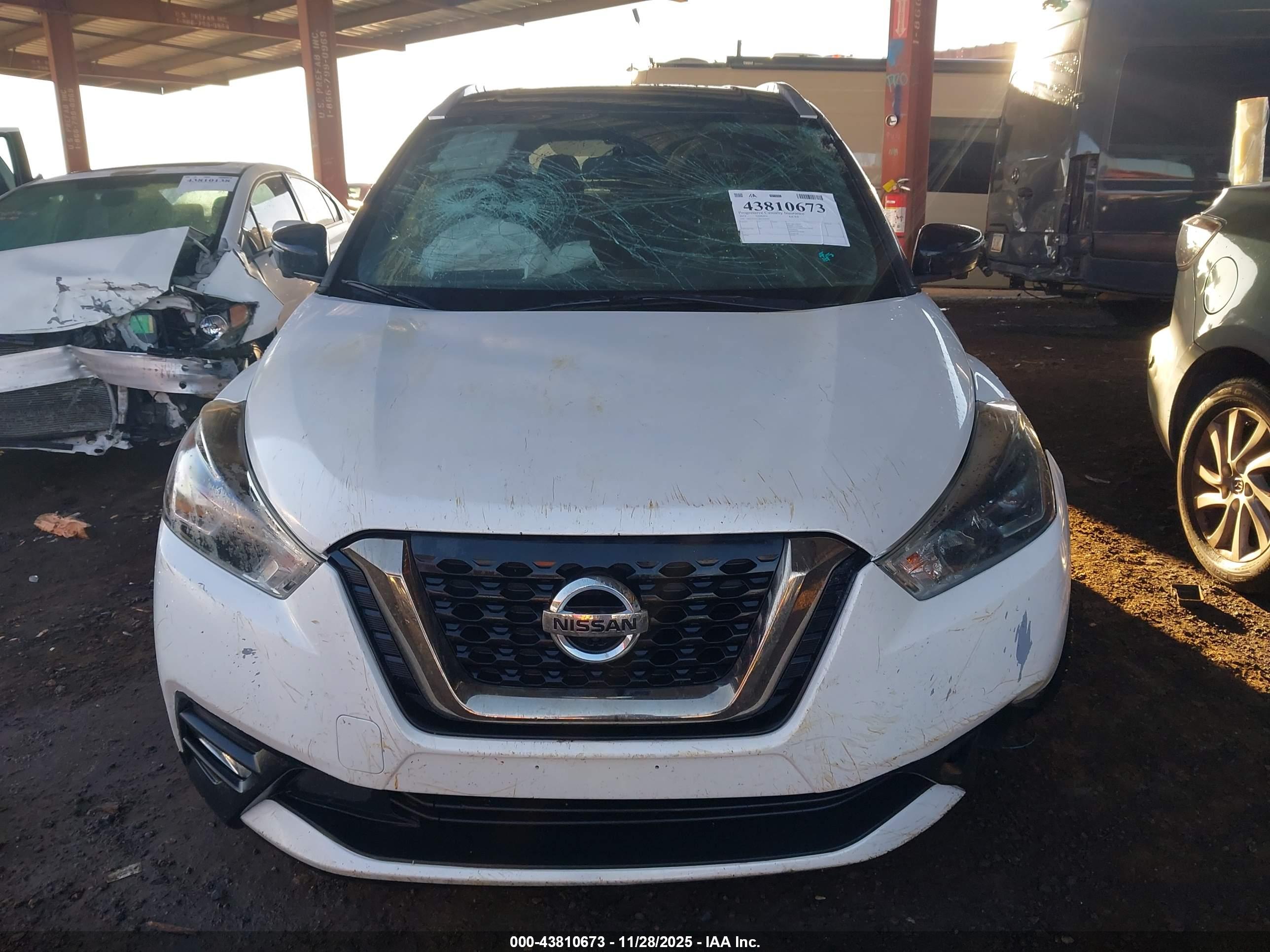 NISSAN KICKS image 6