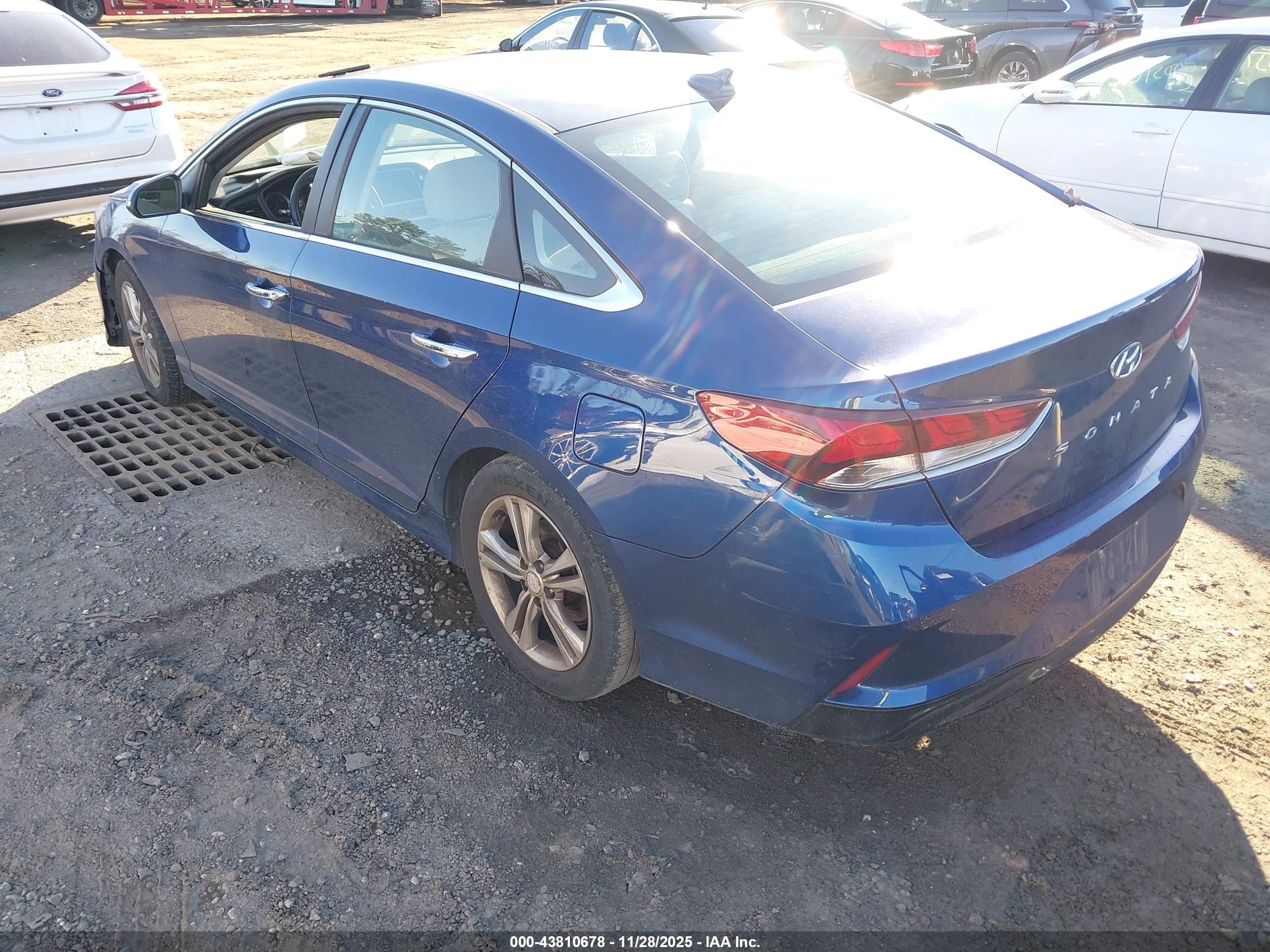 HYUNDAI SONATA image 3