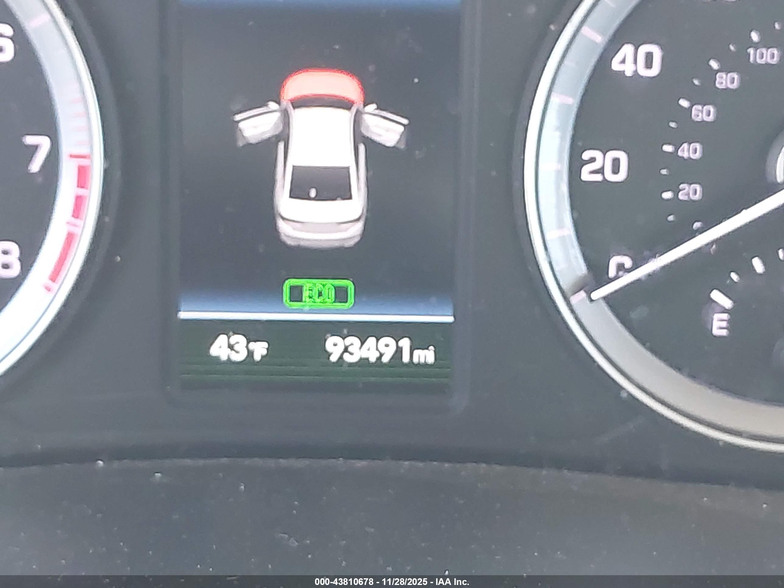 HYUNDAI SONATA image 7