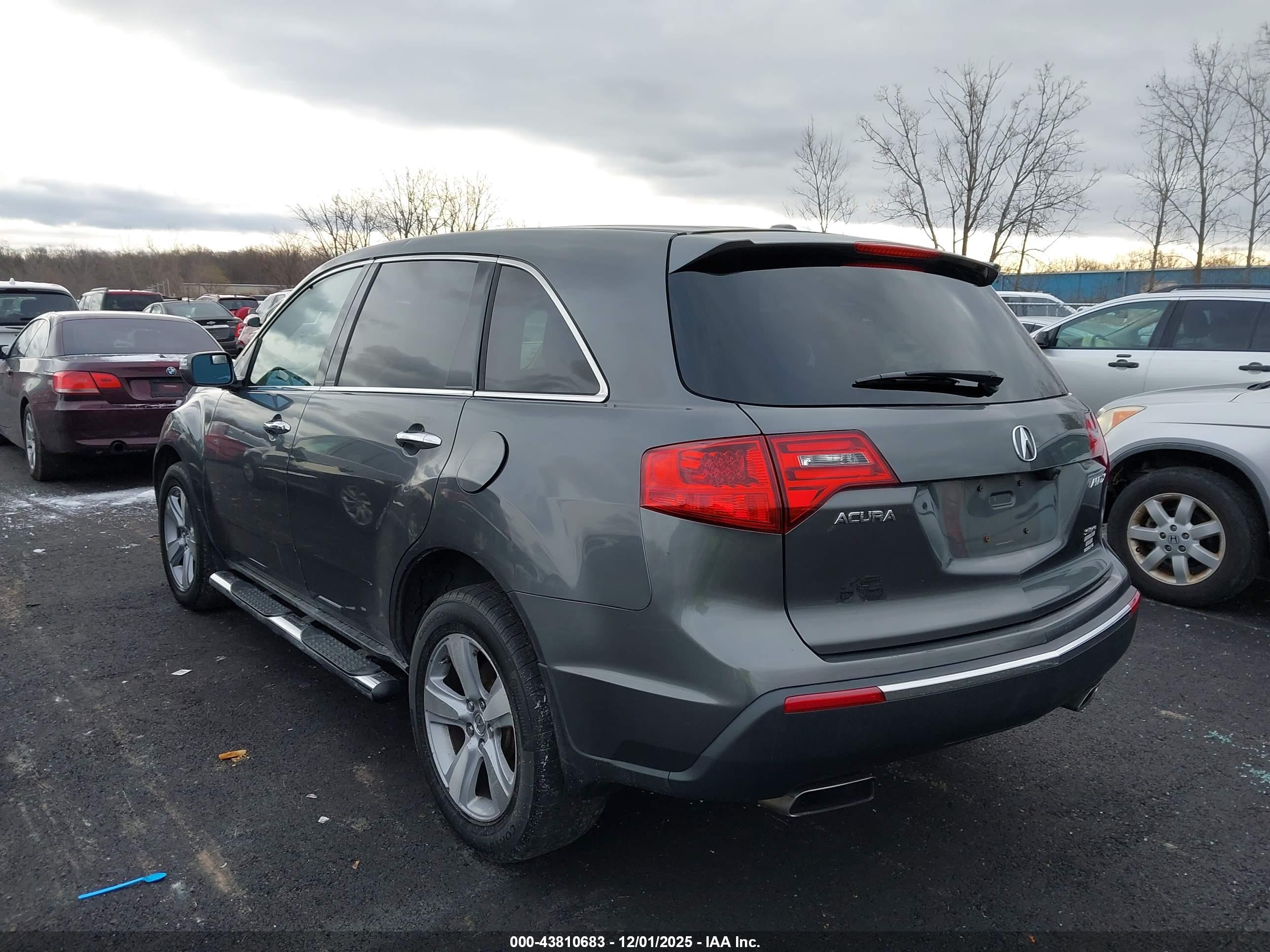 ACURA MDX image 3