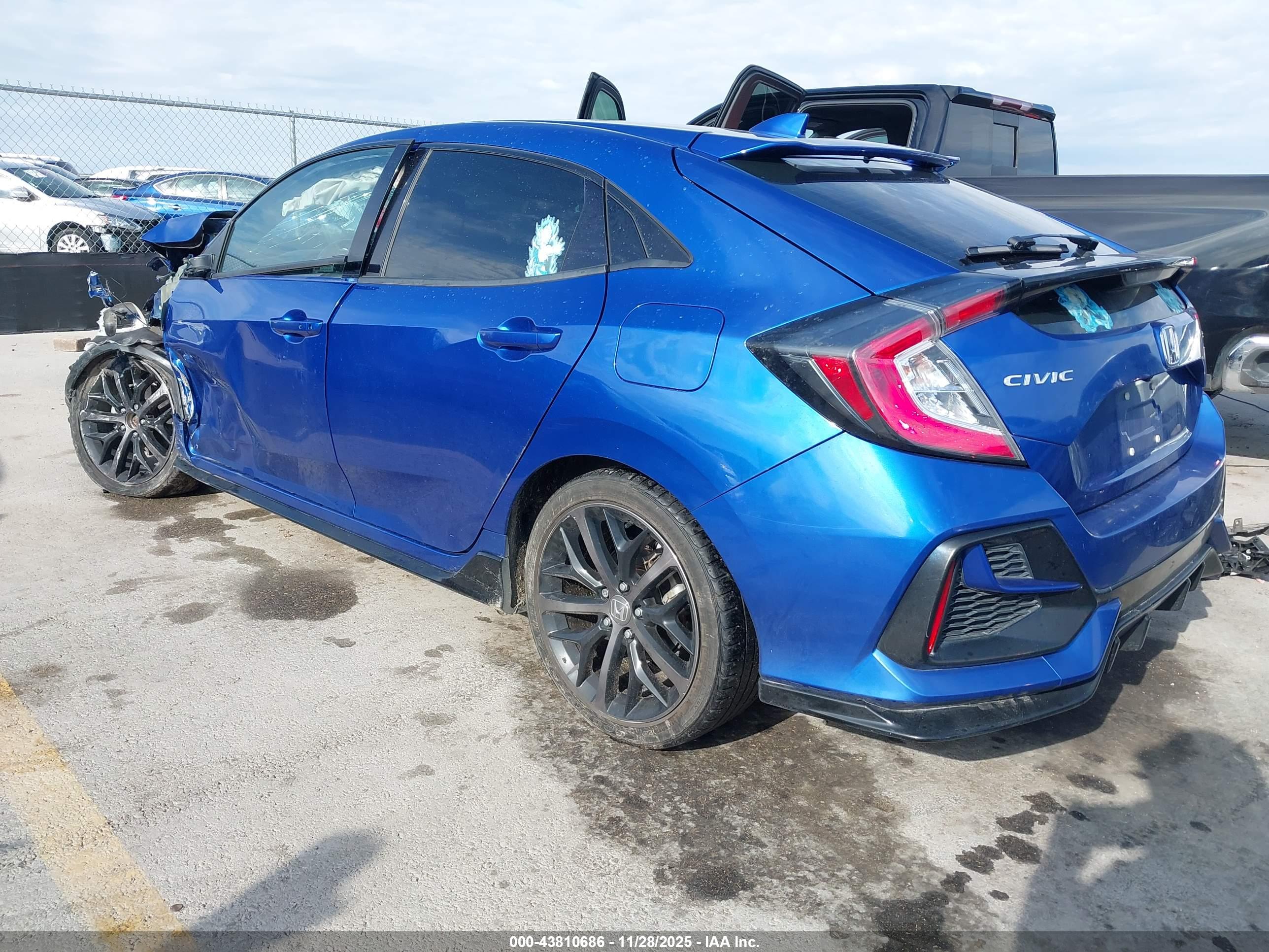 HONDA CIVIC image 3