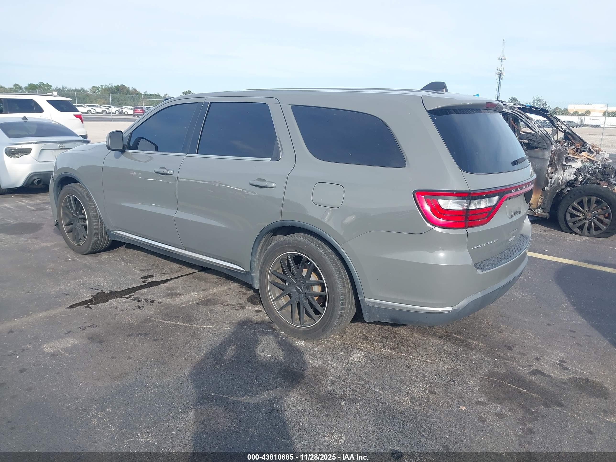 DODGE DURANGO image 3
