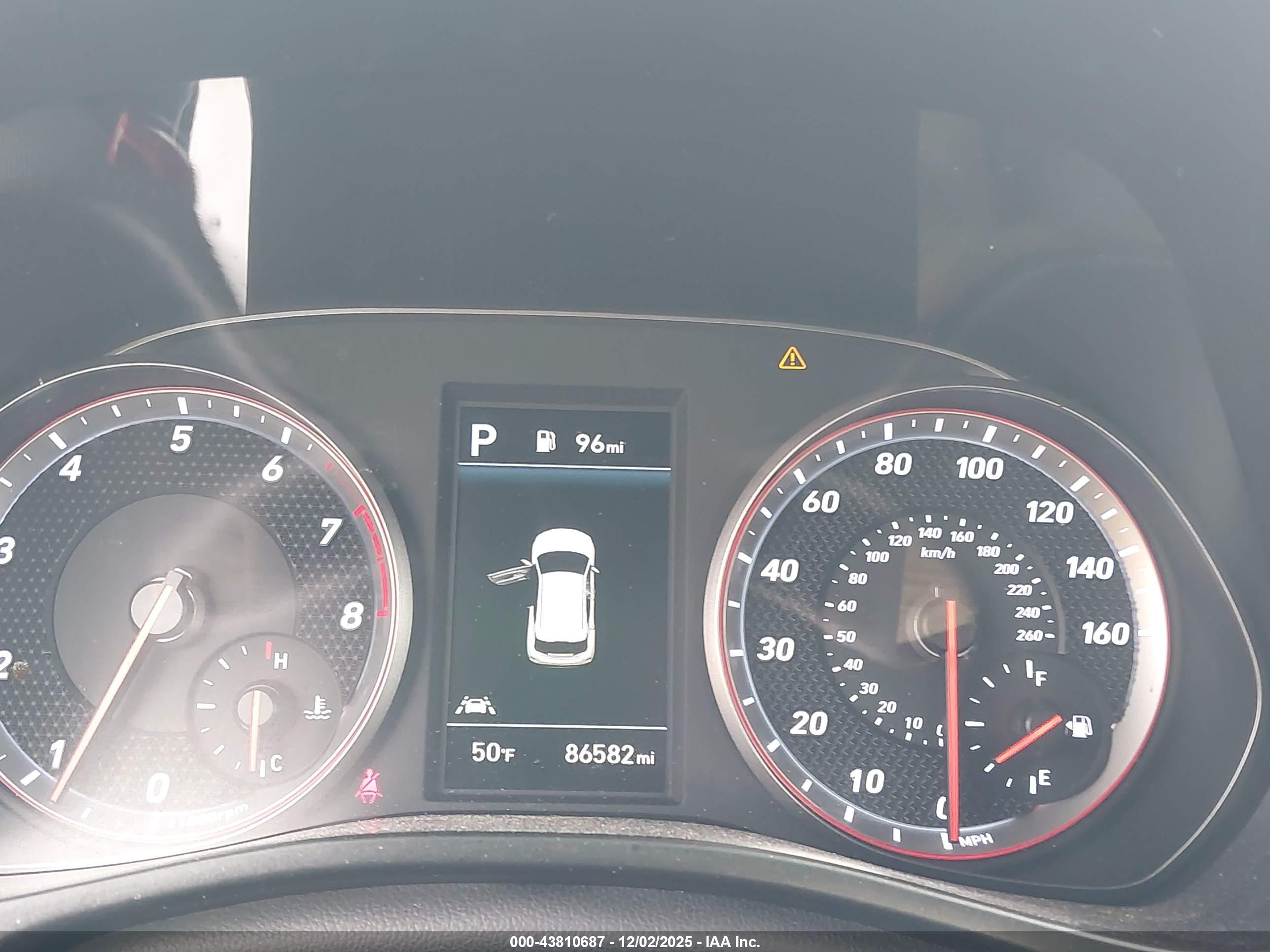 HYUNDAI VELOSTER image 7