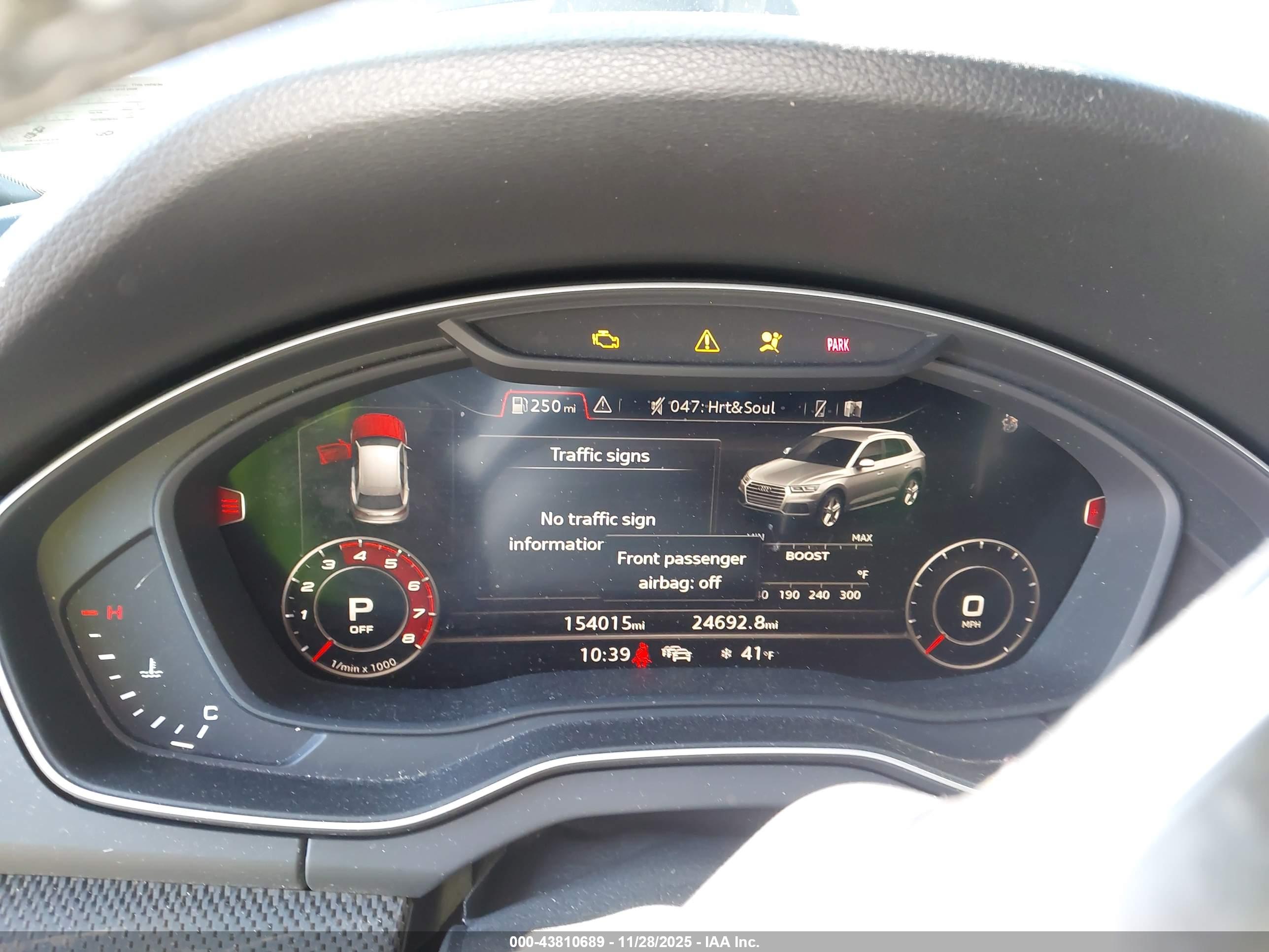 AUDI SQ5 image 7