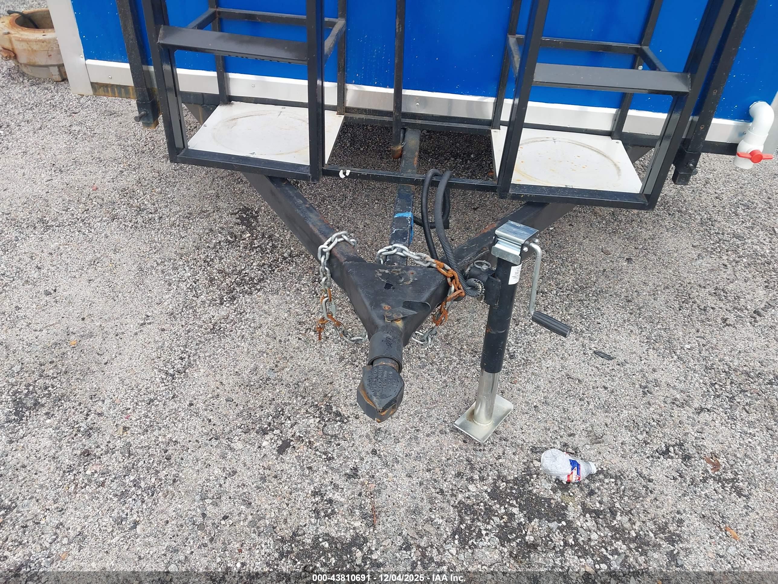 FUD TRAILERS image 10