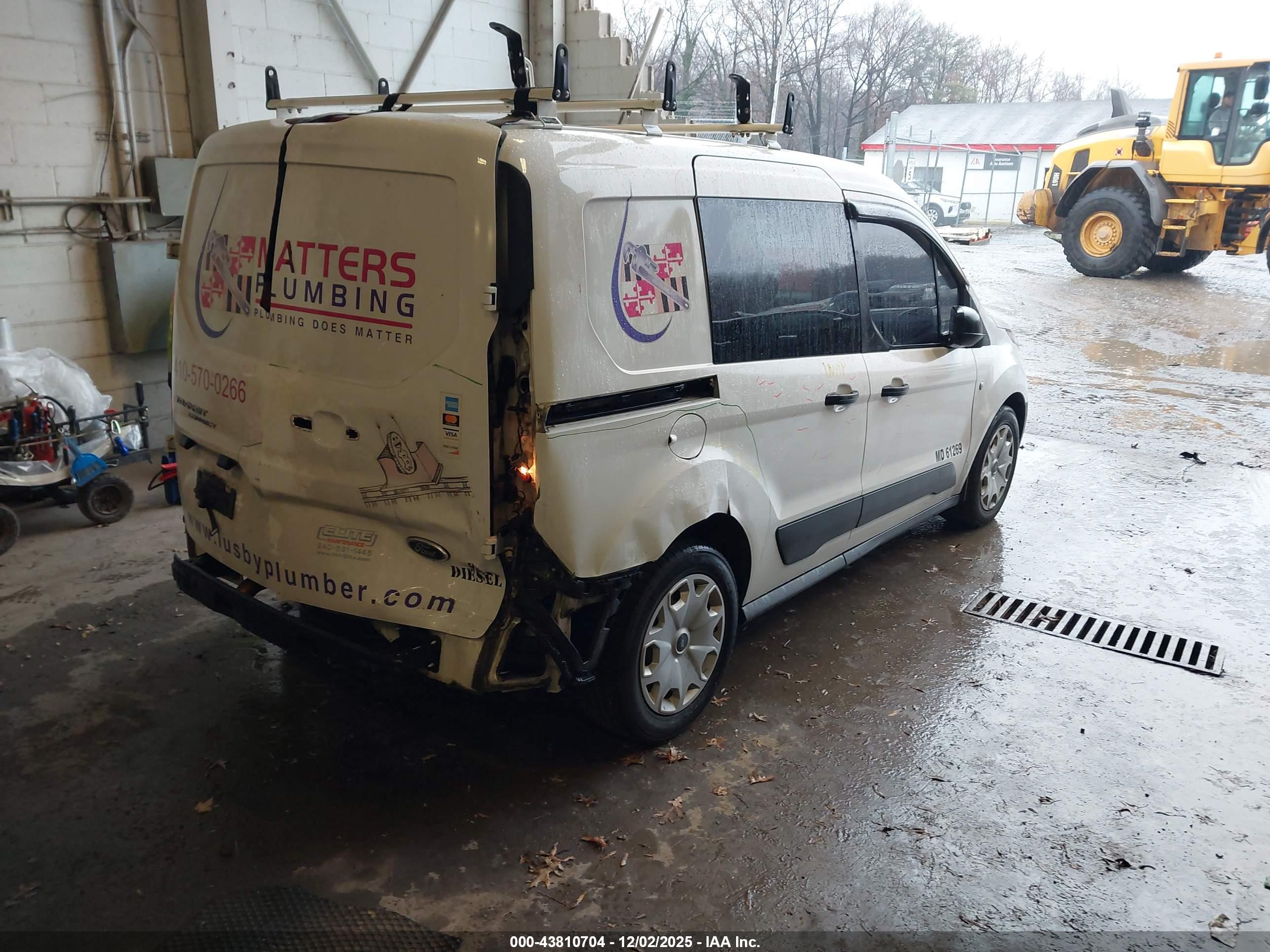 FORD TRANSIT image 4
