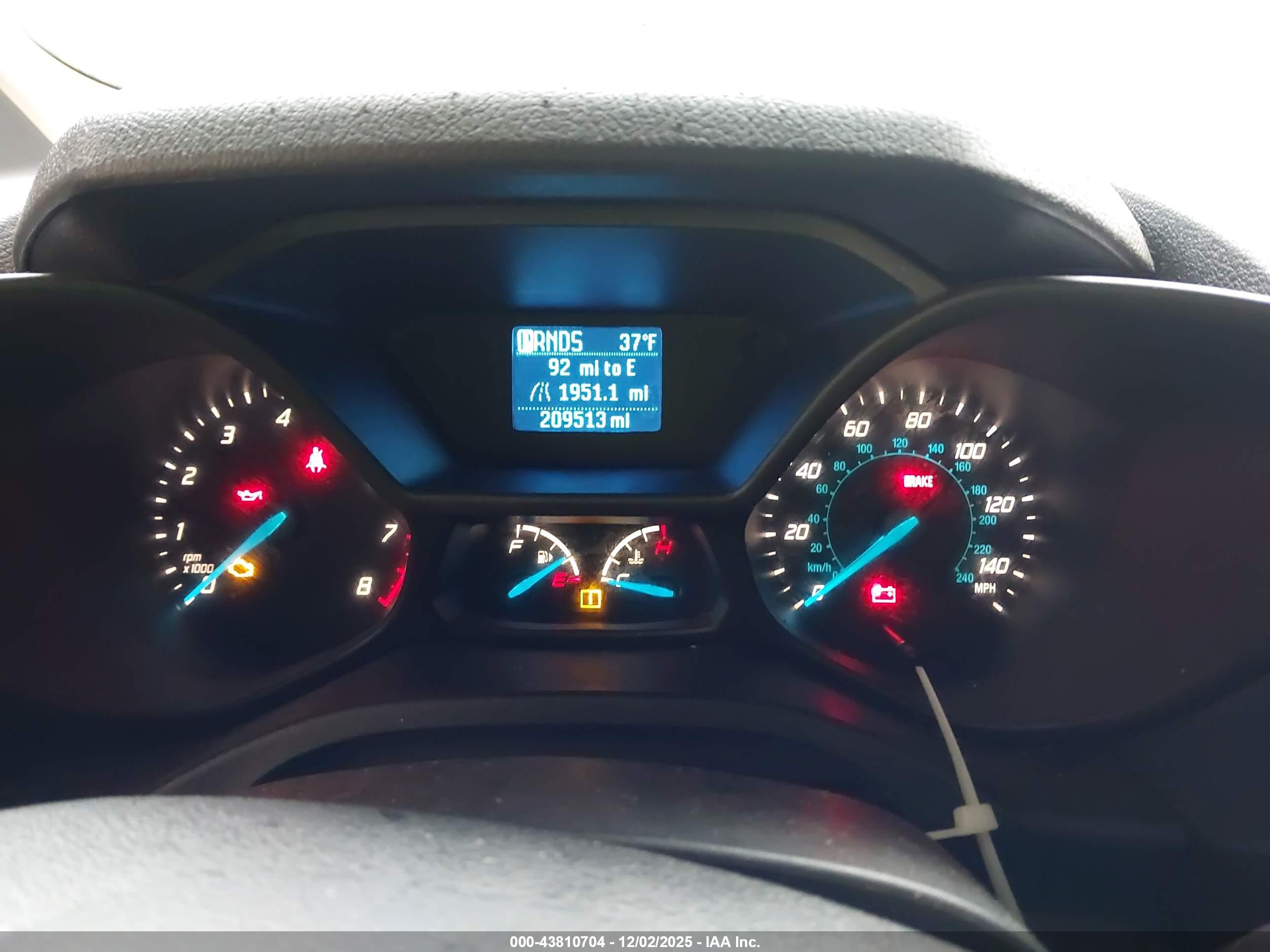 FORD TRANSIT image 7