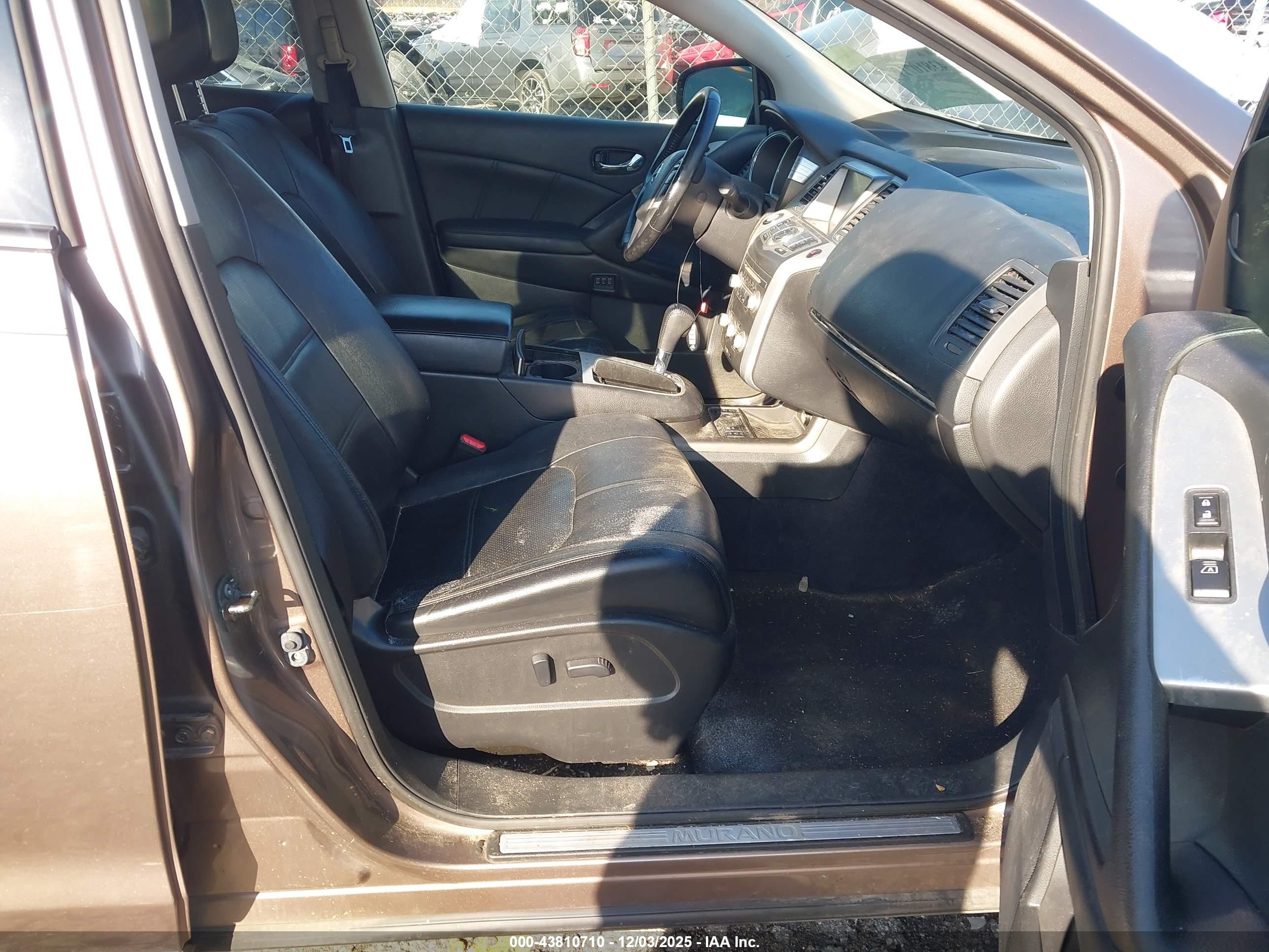 NISSAN MURANO image 5