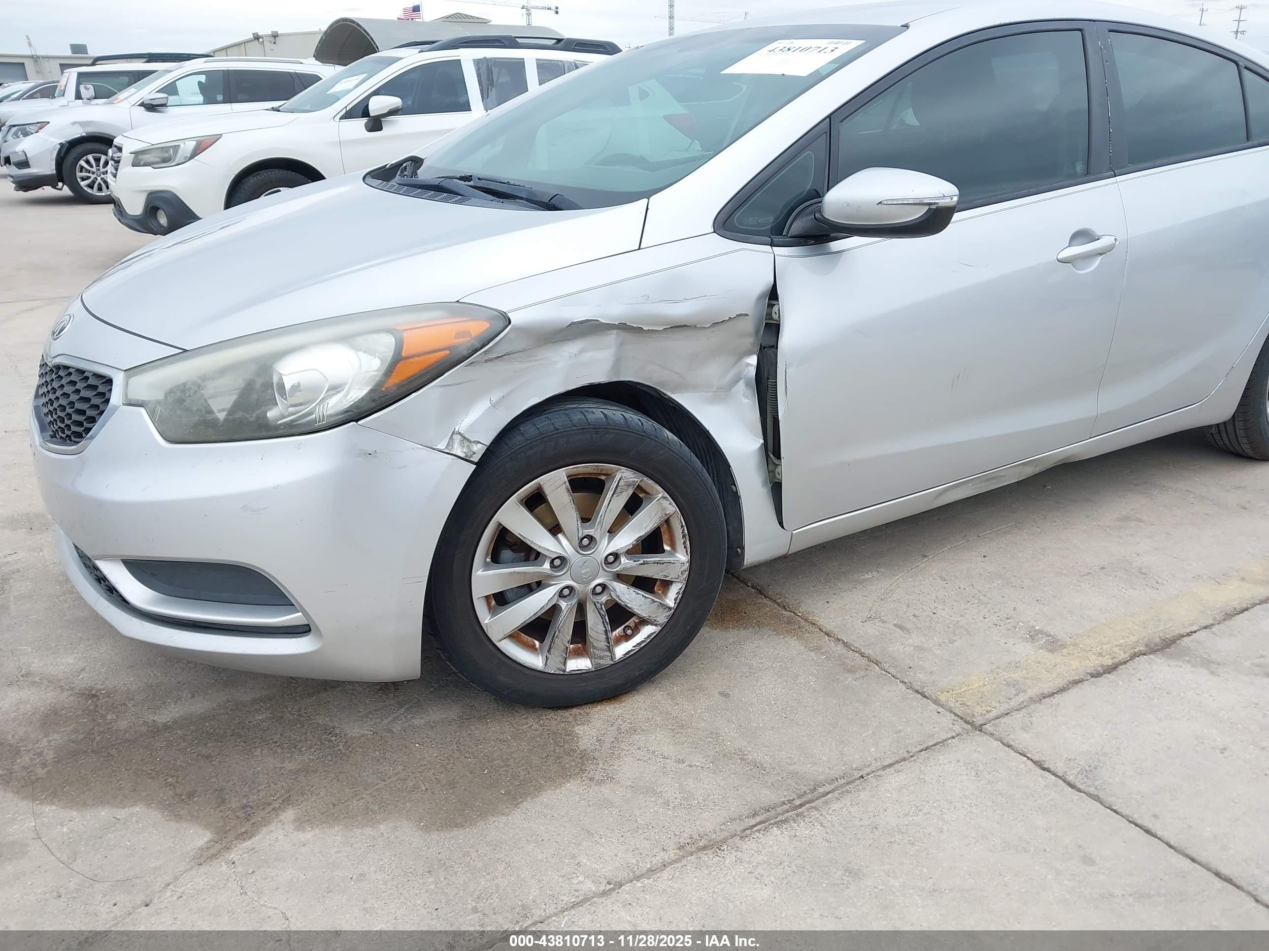KIA FORTE image 6