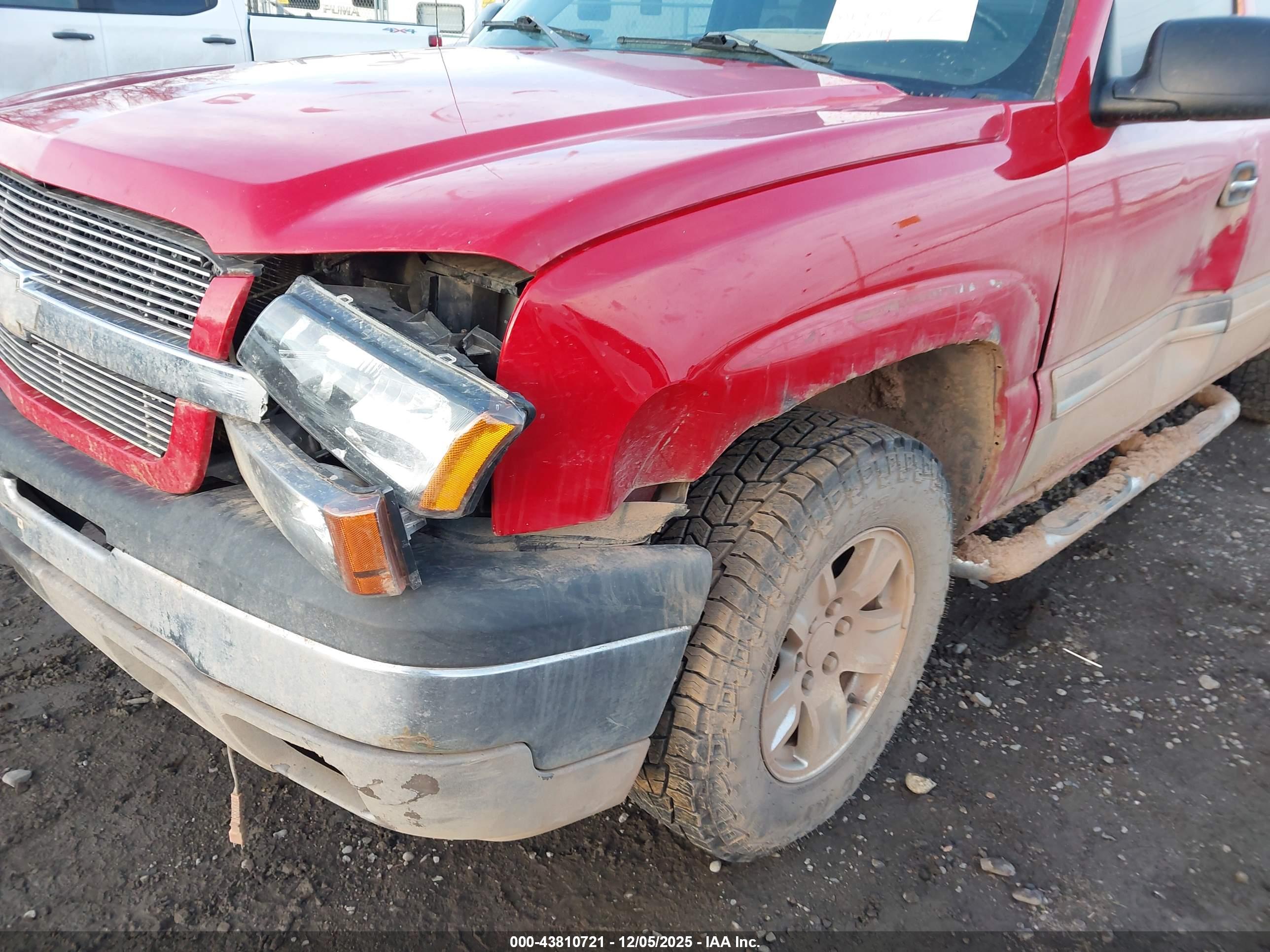 CHEVROLET SILVERADO image 6