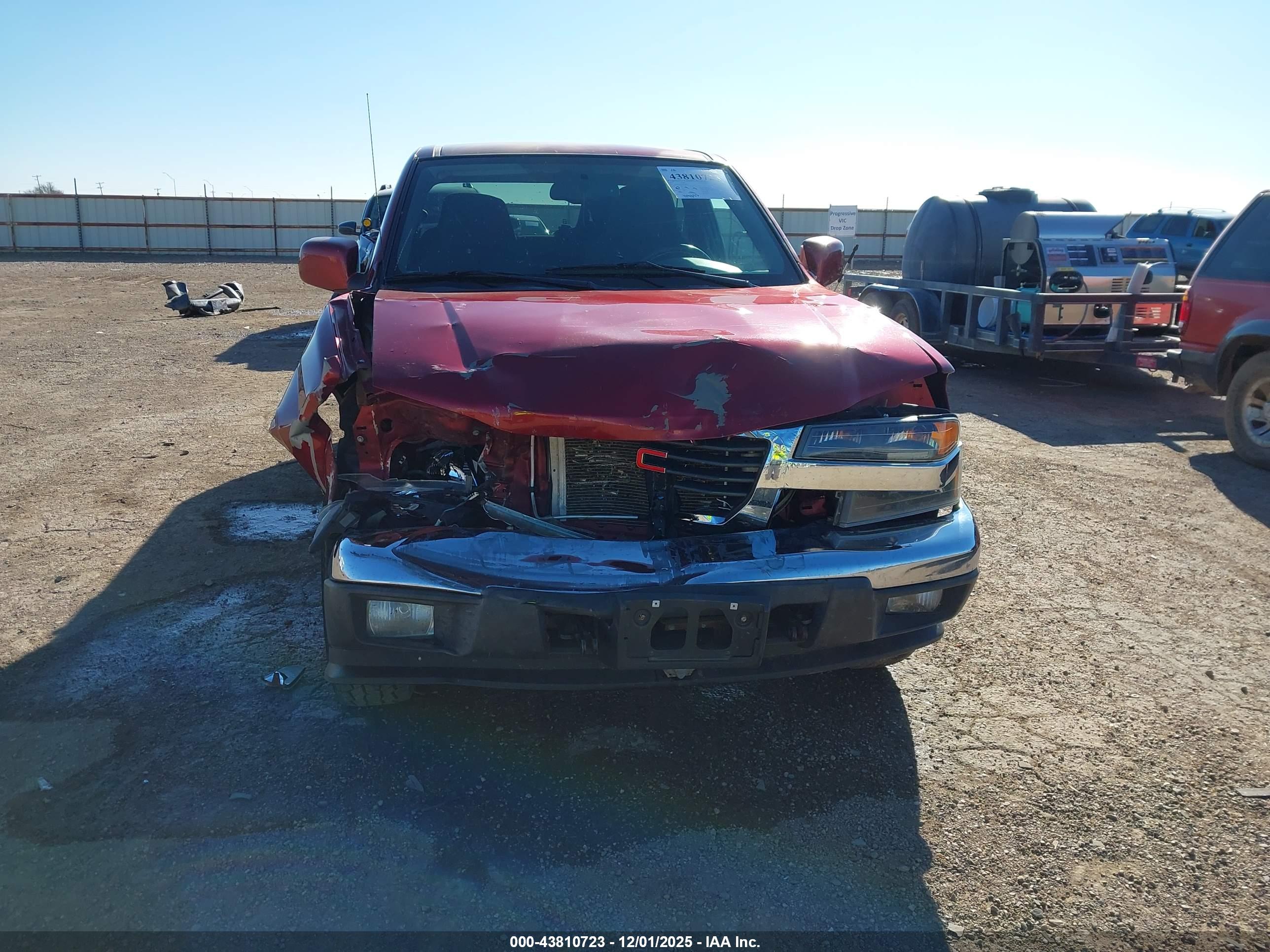 GMC CANYON image 6