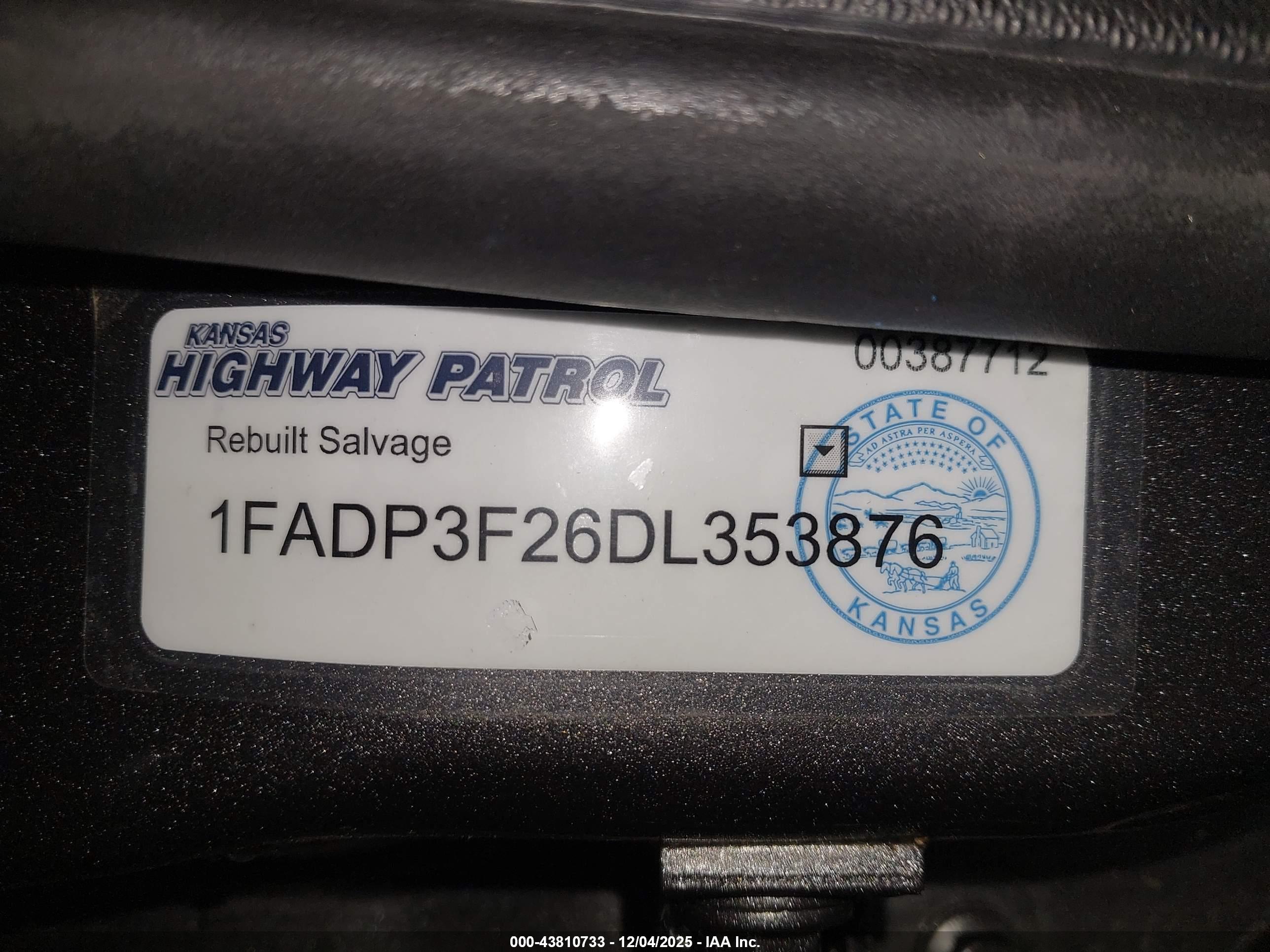 FORD FOCUS image 9