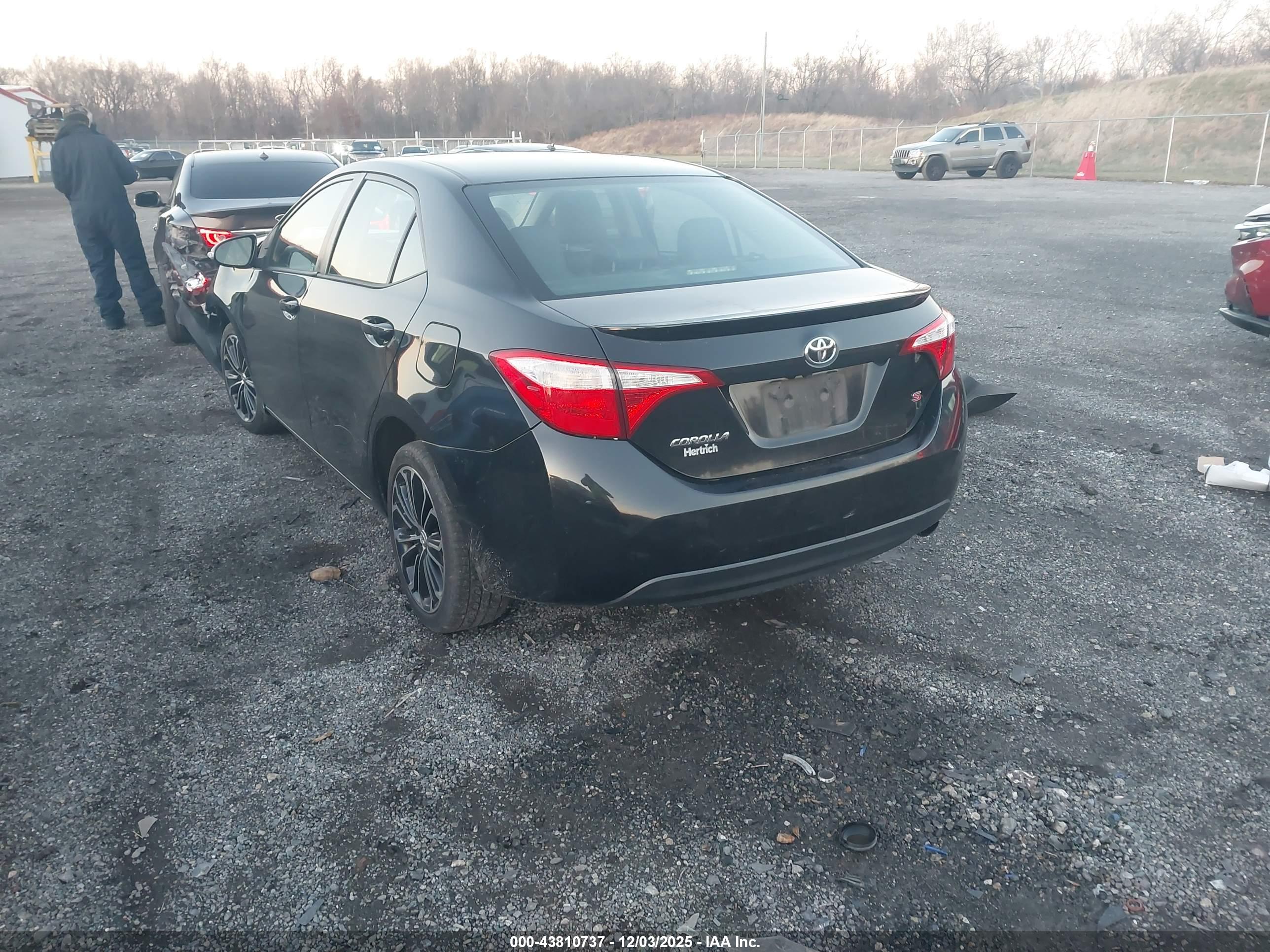 TOYOTA COROLLA image 3