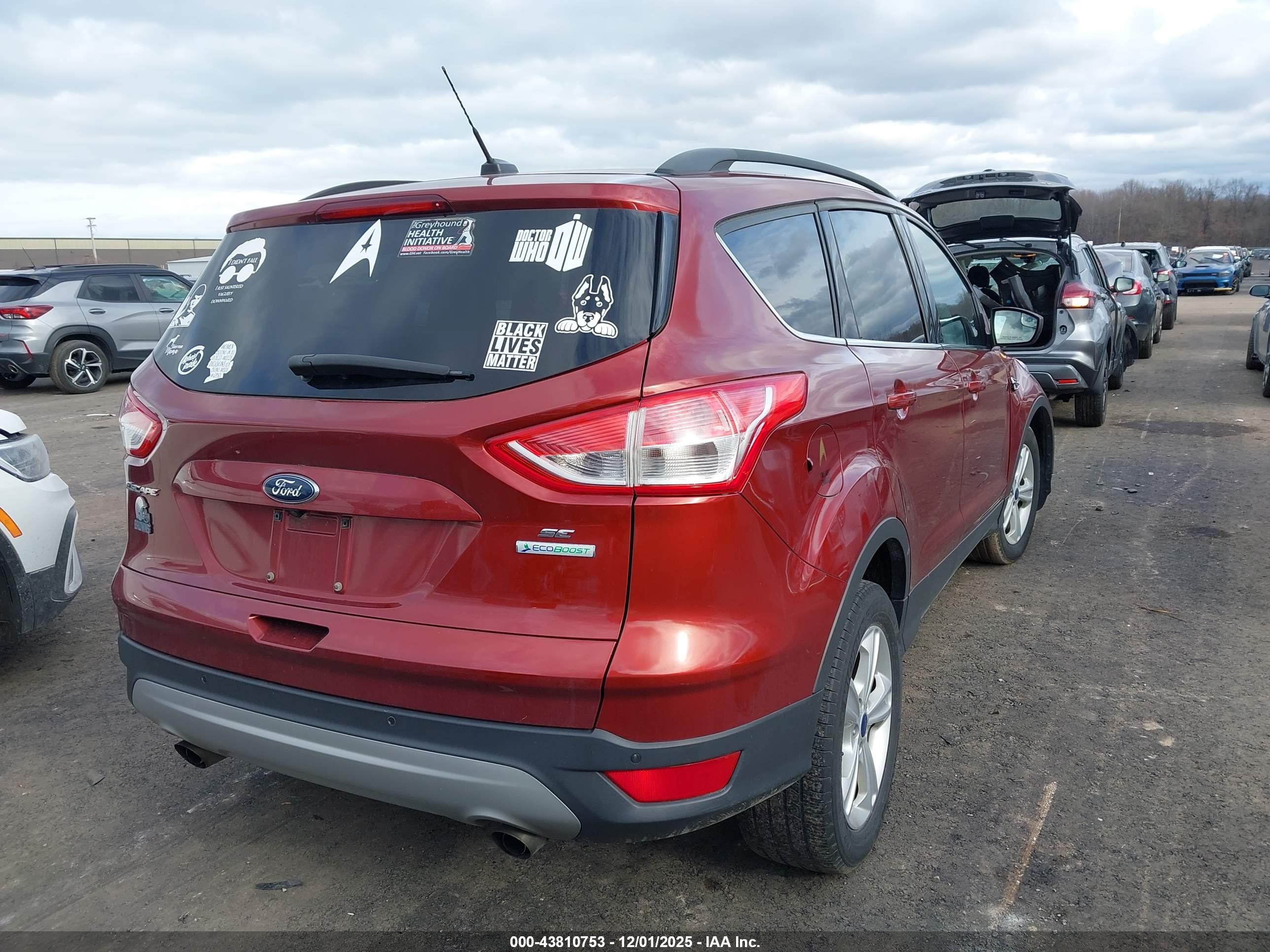 FORD ESCAPE image 4