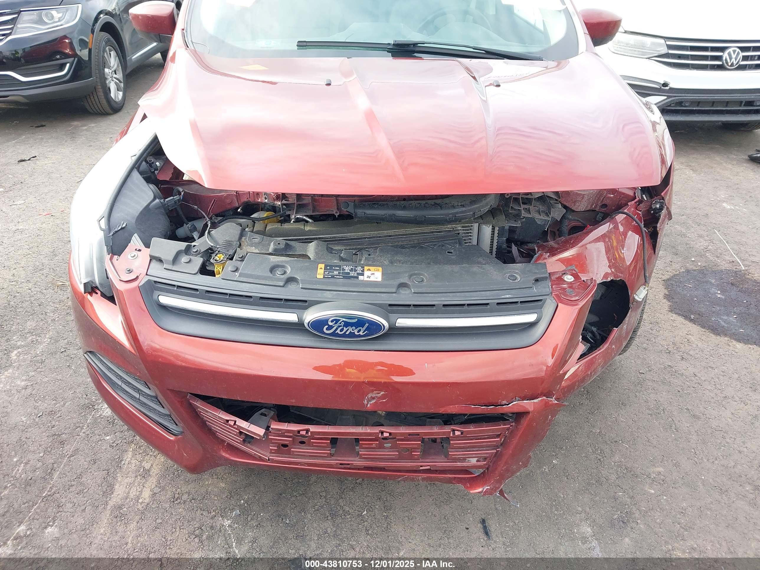 FORD ESCAPE image 6