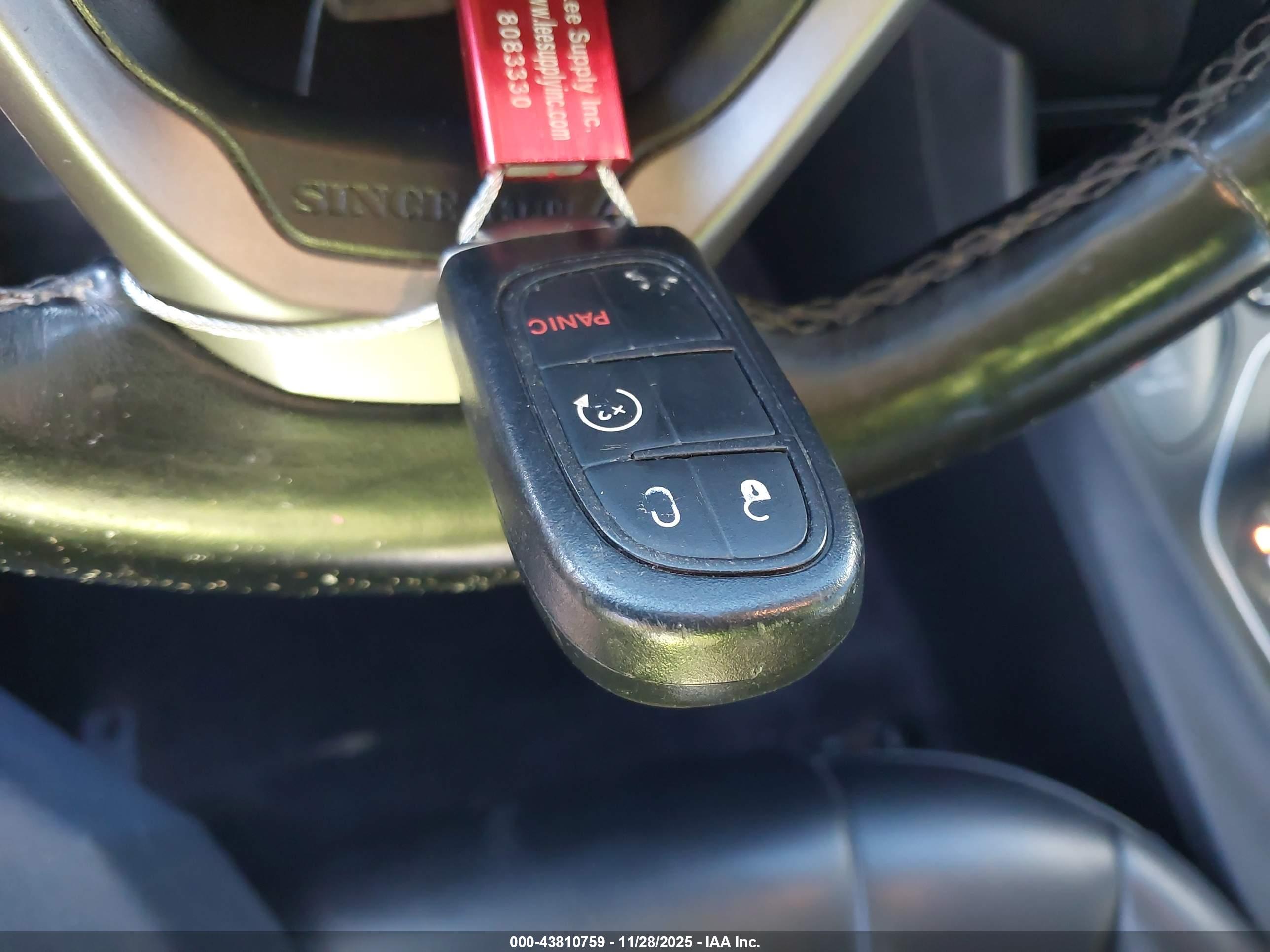 JEEP CHEROKEE image 11