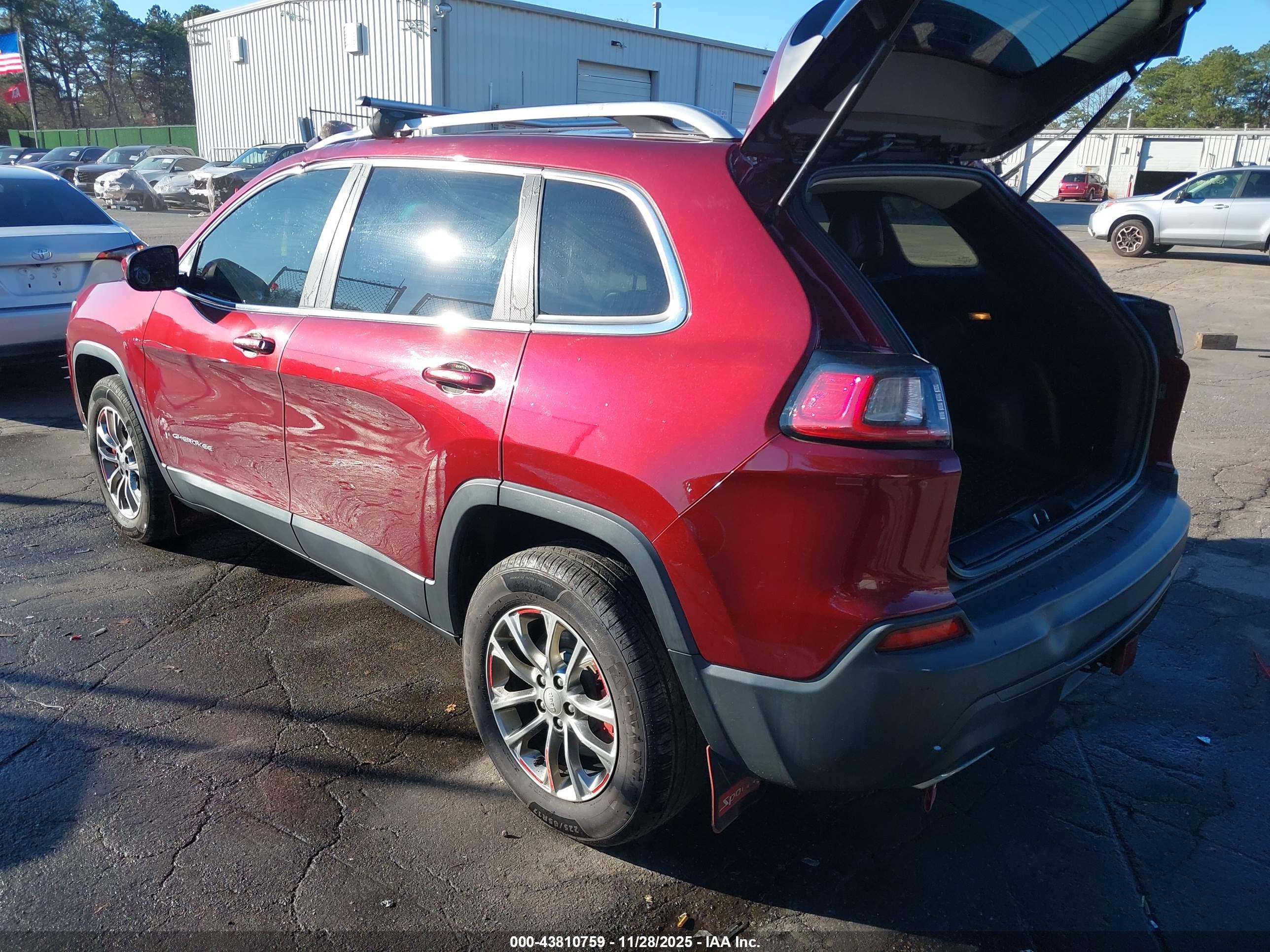 JEEP CHEROKEE image 3