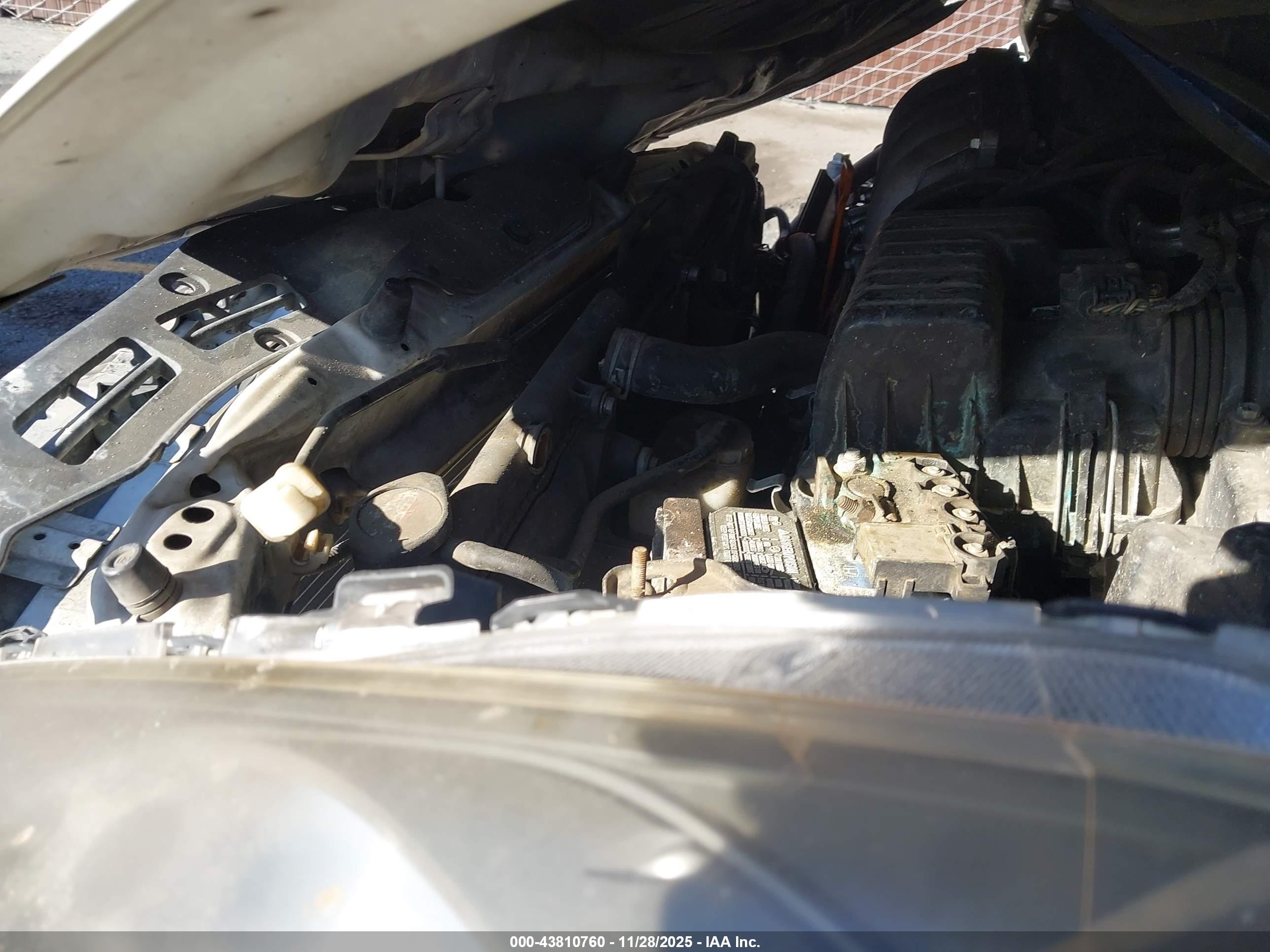 HONDA FIT image 10
