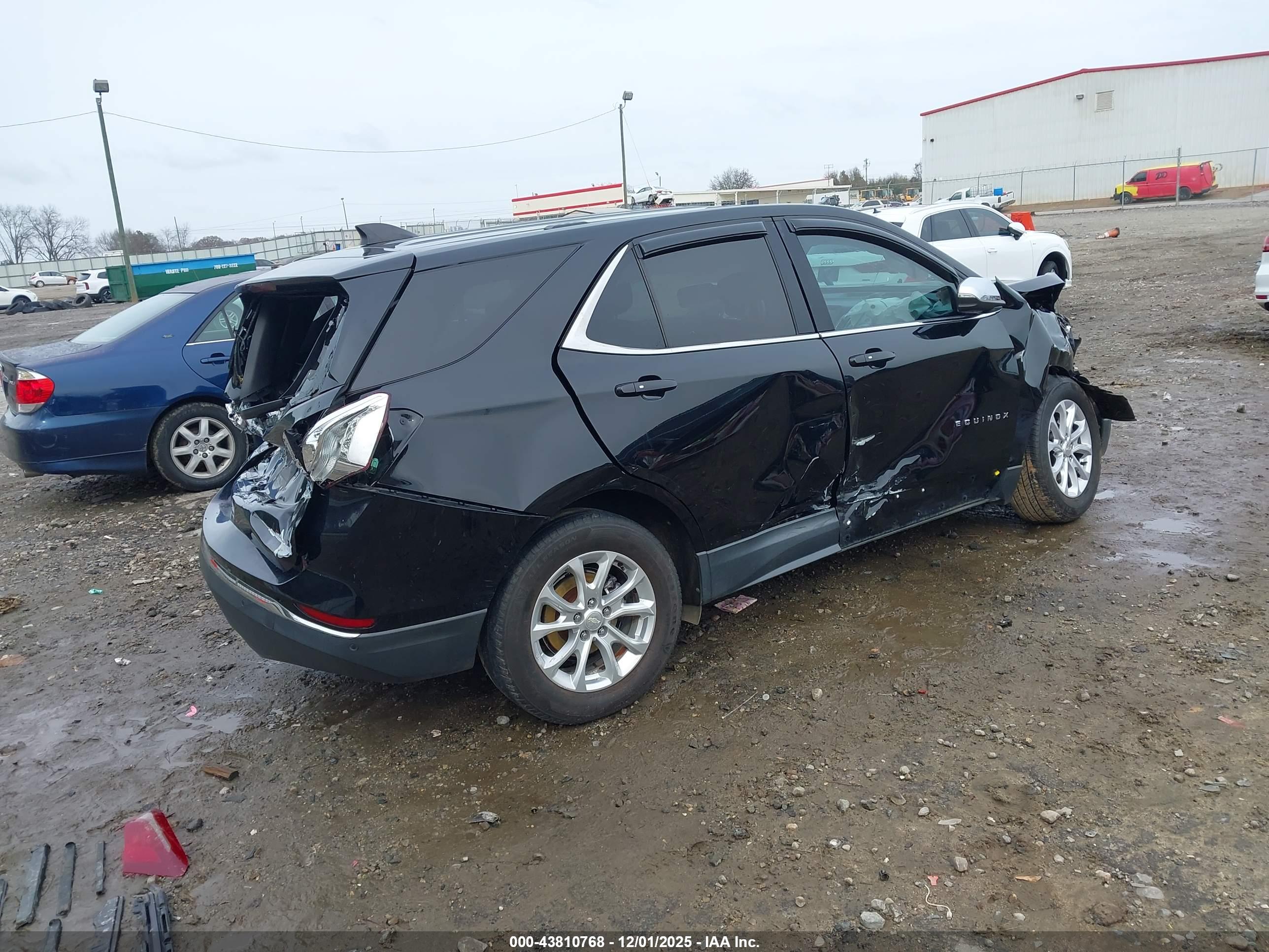 CHEVROLET EQUINOX image 4