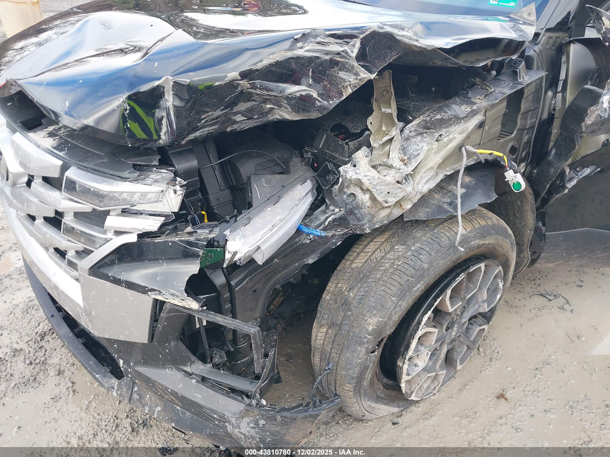 HYUNDAI SANTA image 6
