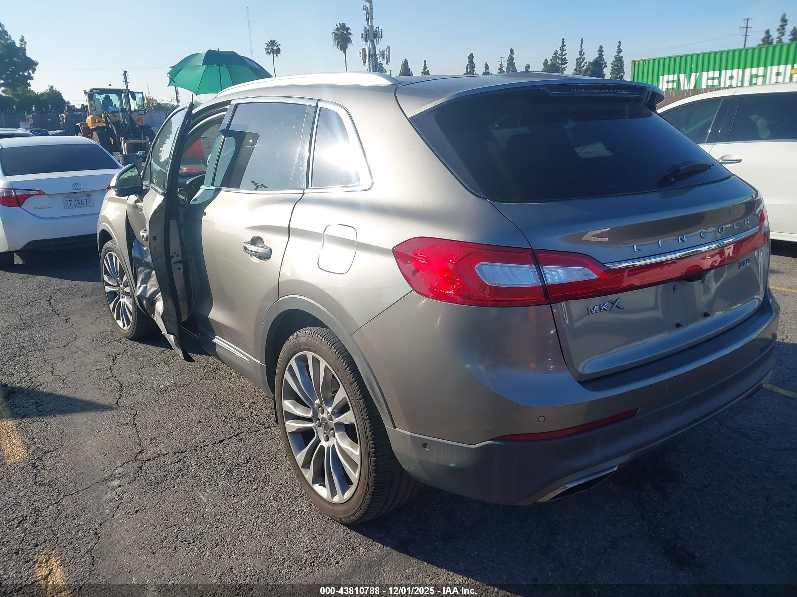LINCOLN MKX image 3