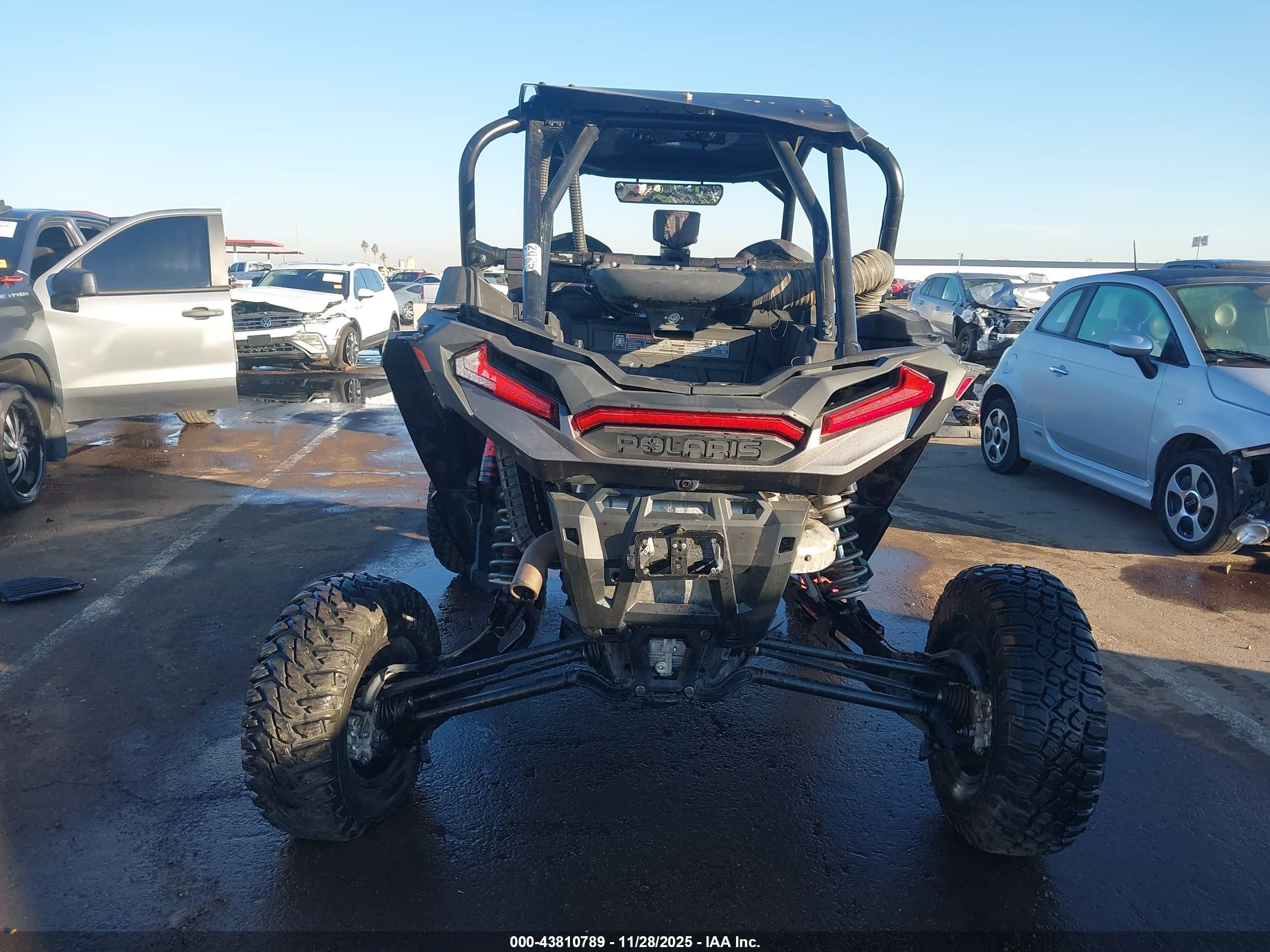 POLARIS RZR image 6