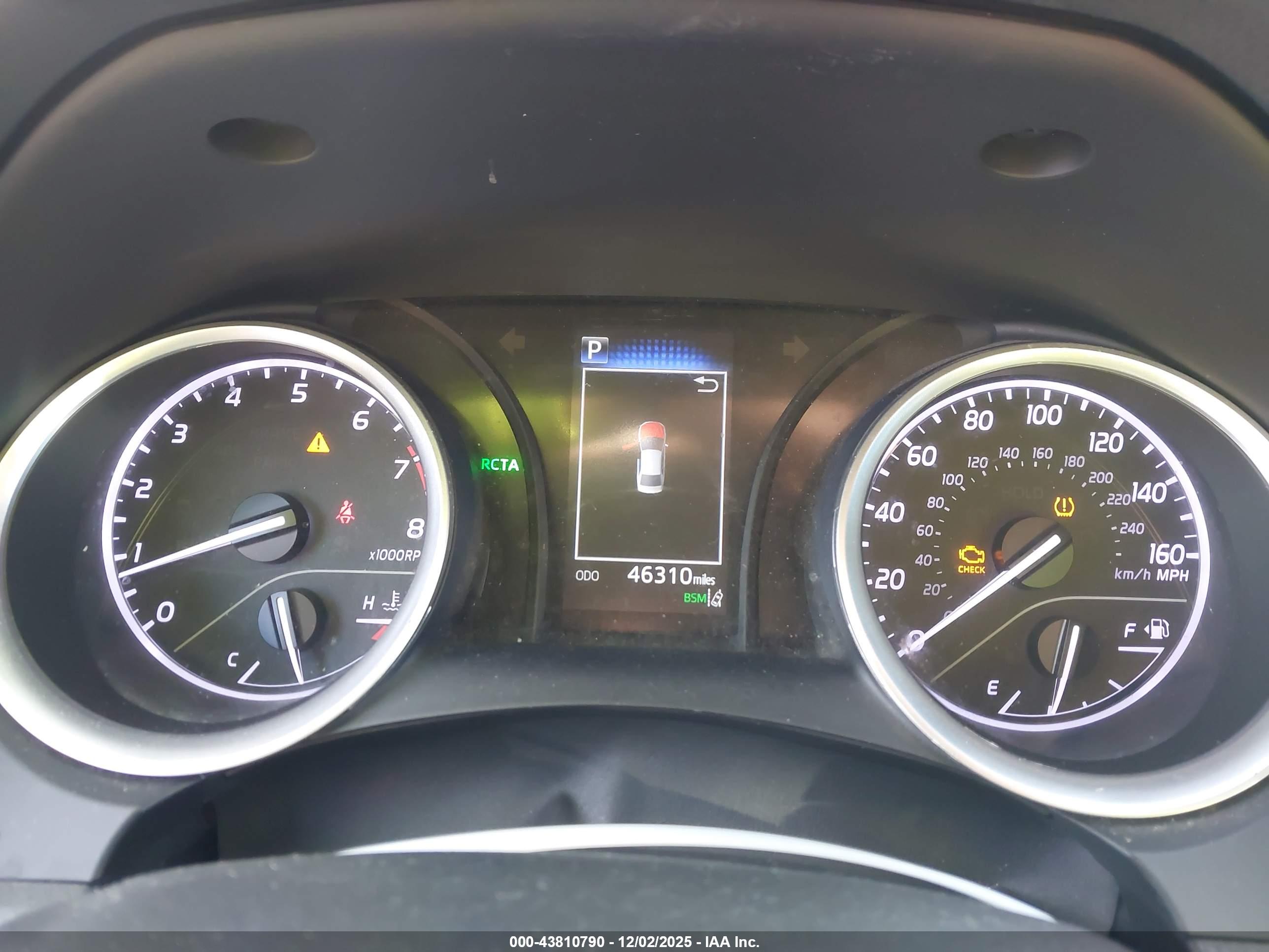 TOYOTA CAMRY image 7