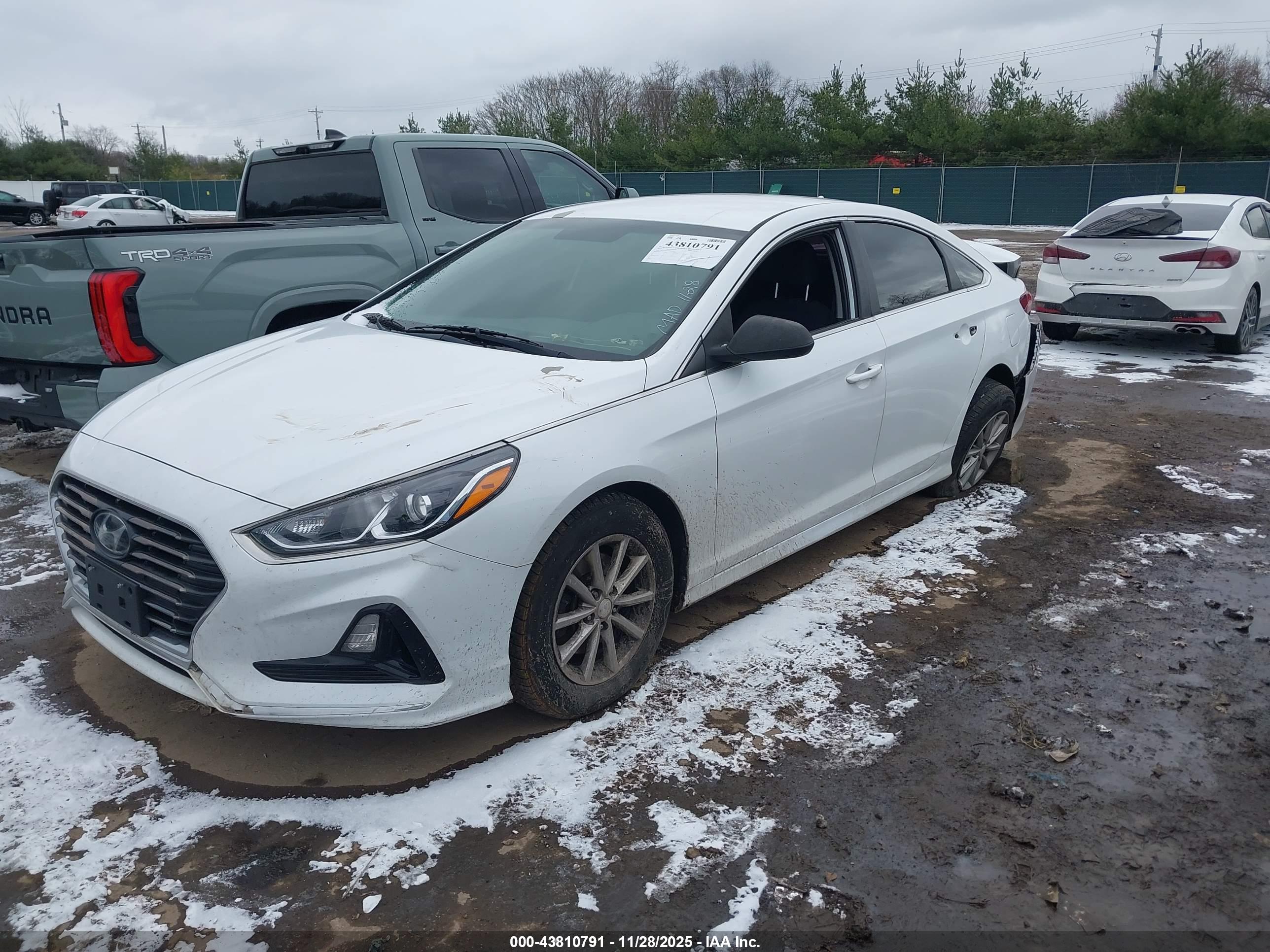 HYUNDAI SONATA image 2