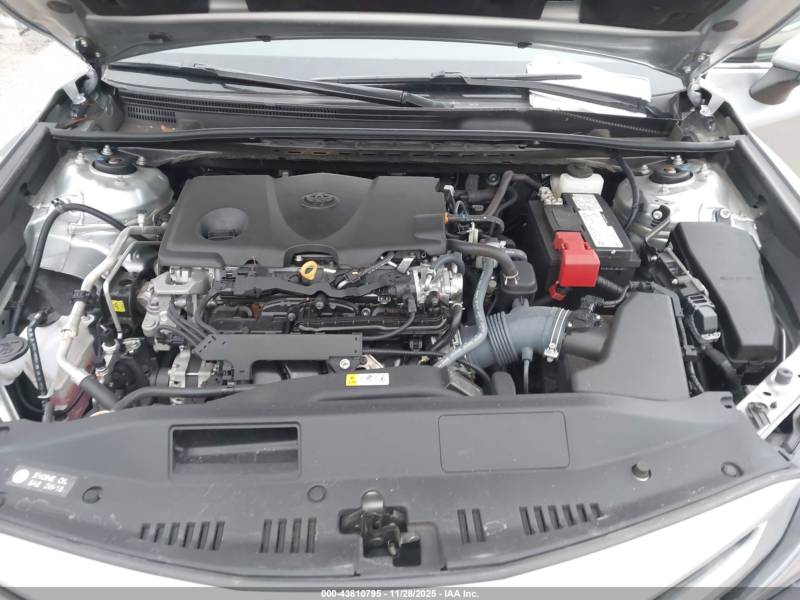TOYOTA CAMRY image 10