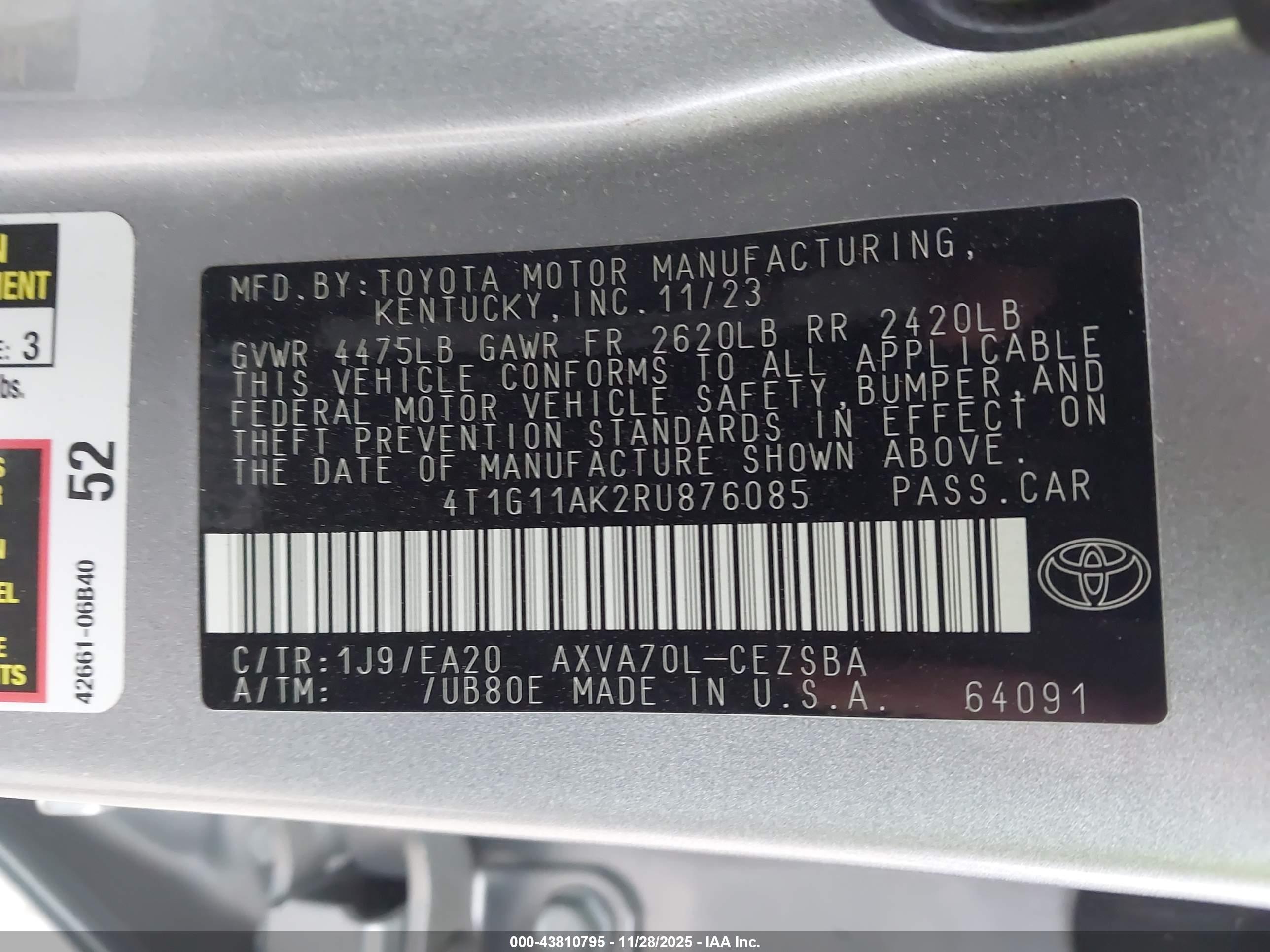 TOYOTA CAMRY image 9