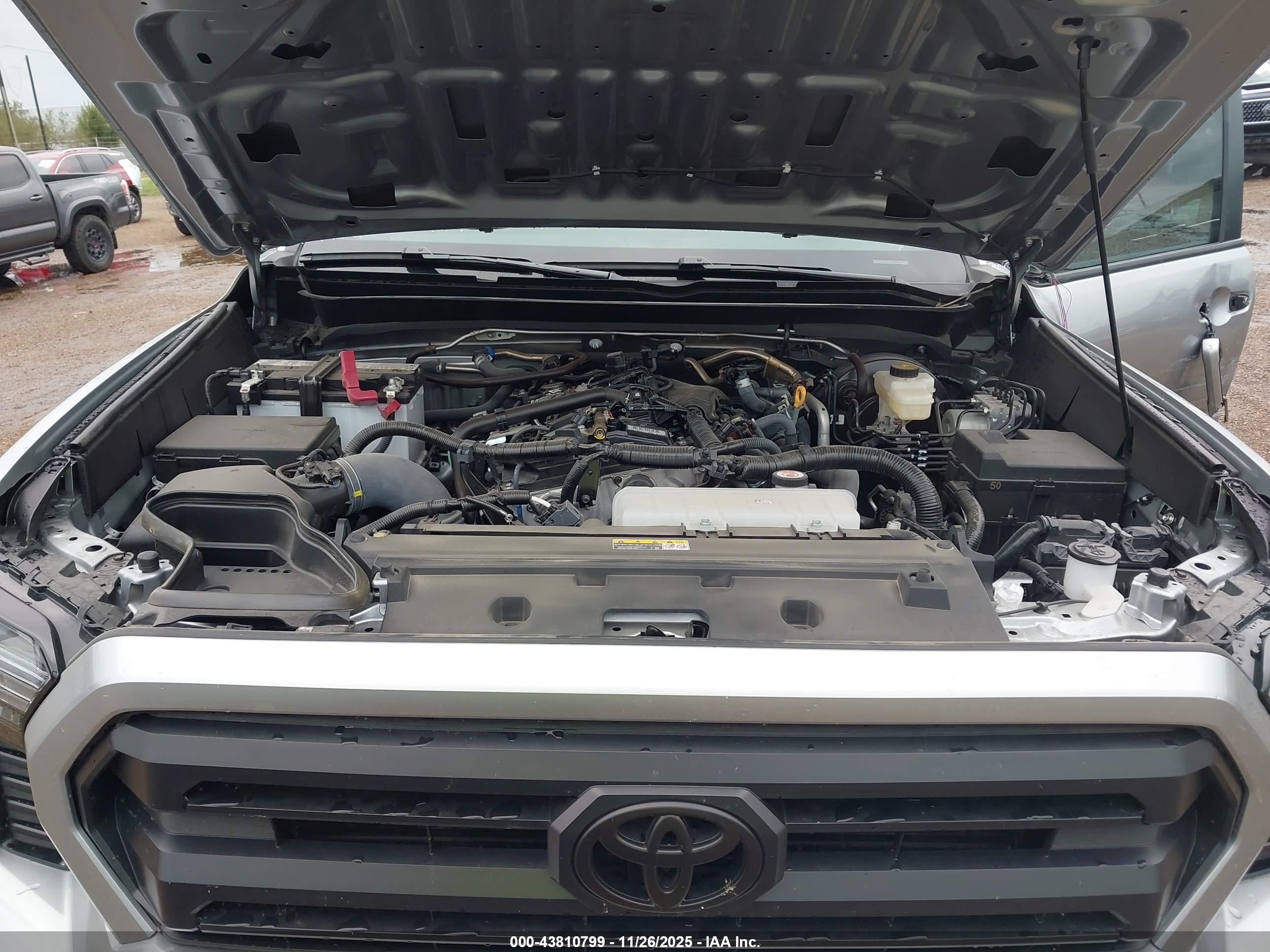 TOYOTA TACOMA image 10