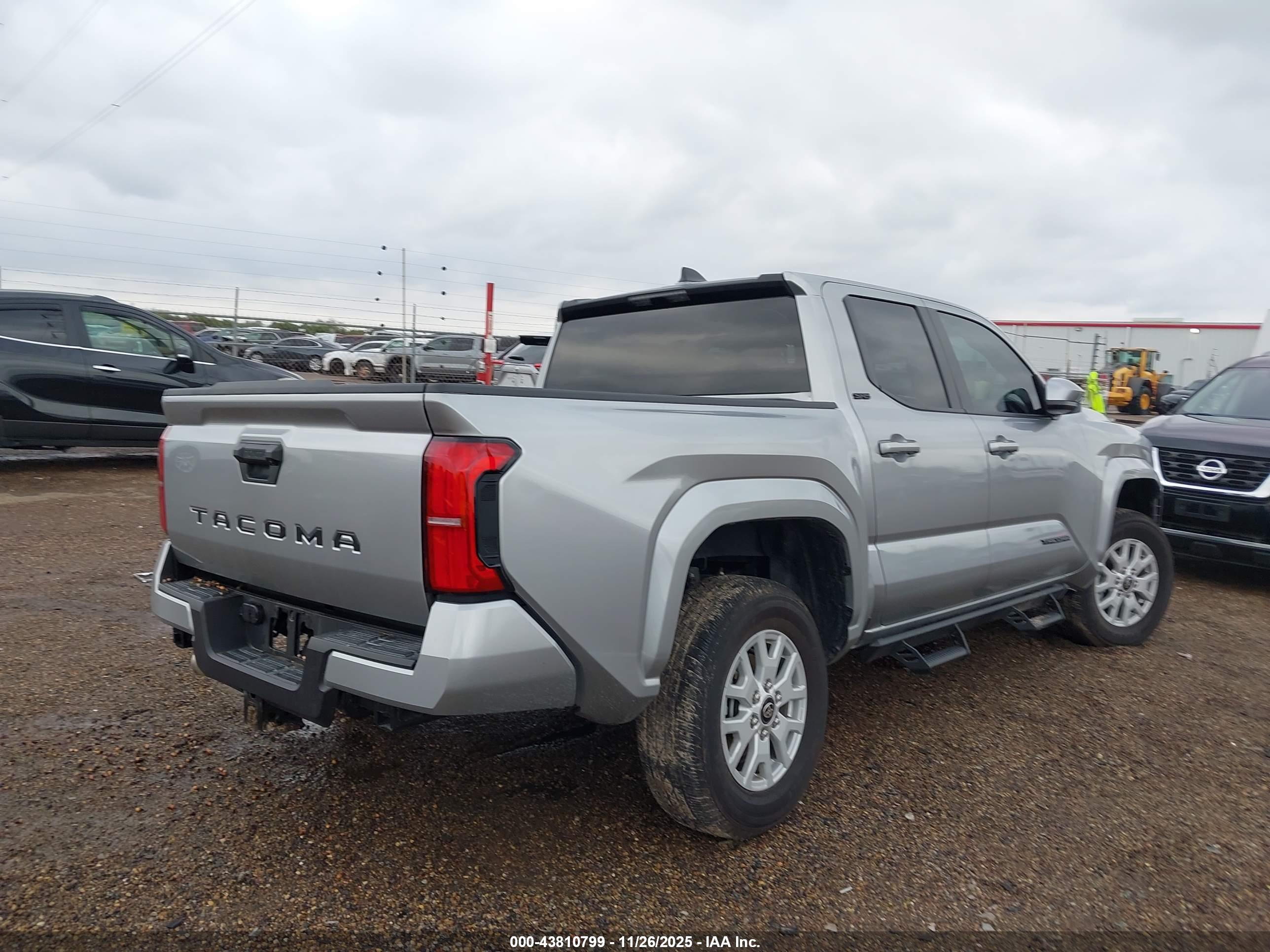 TOYOTA TACOMA image 4