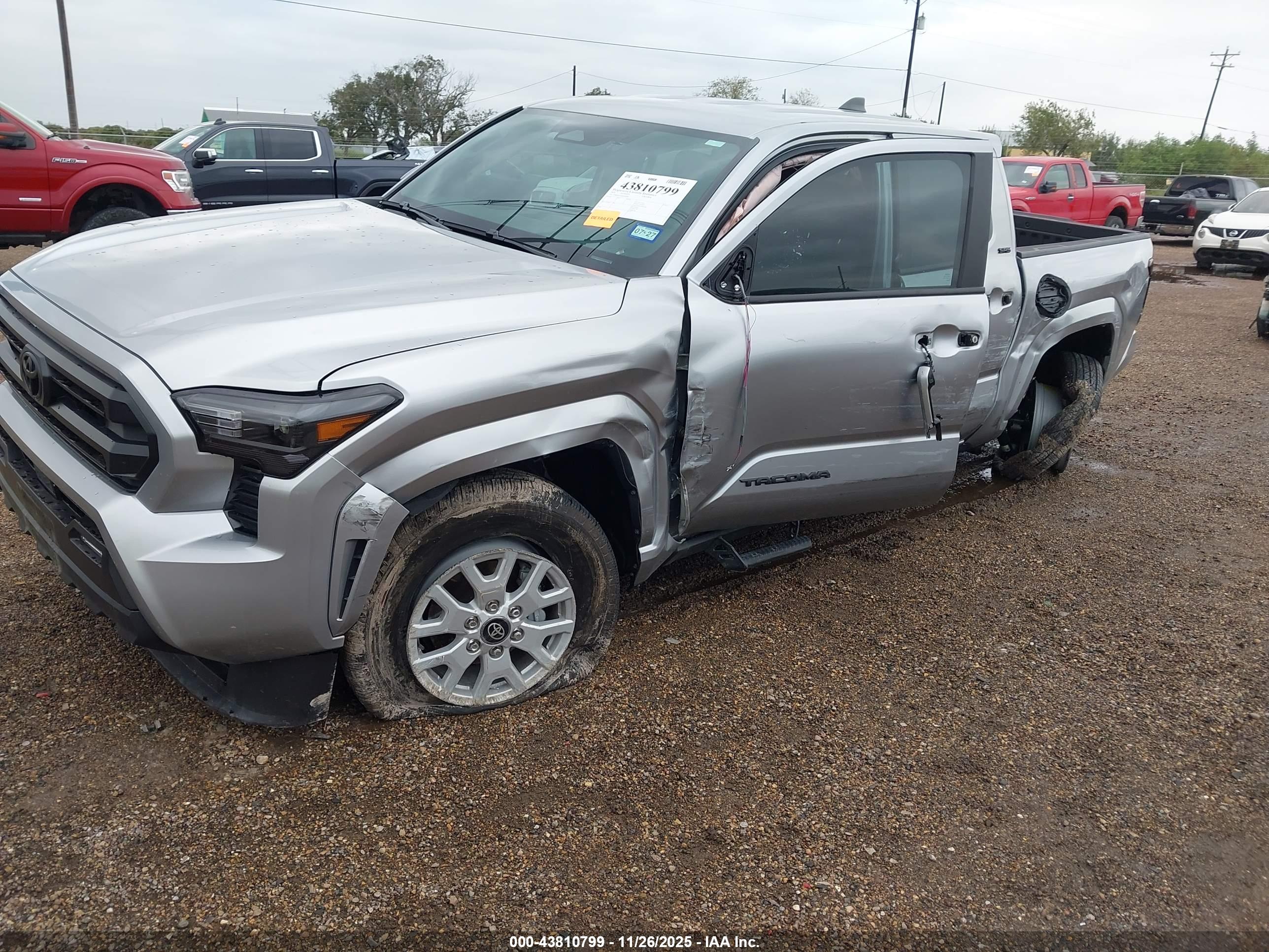 TOYOTA TACOMA image 6