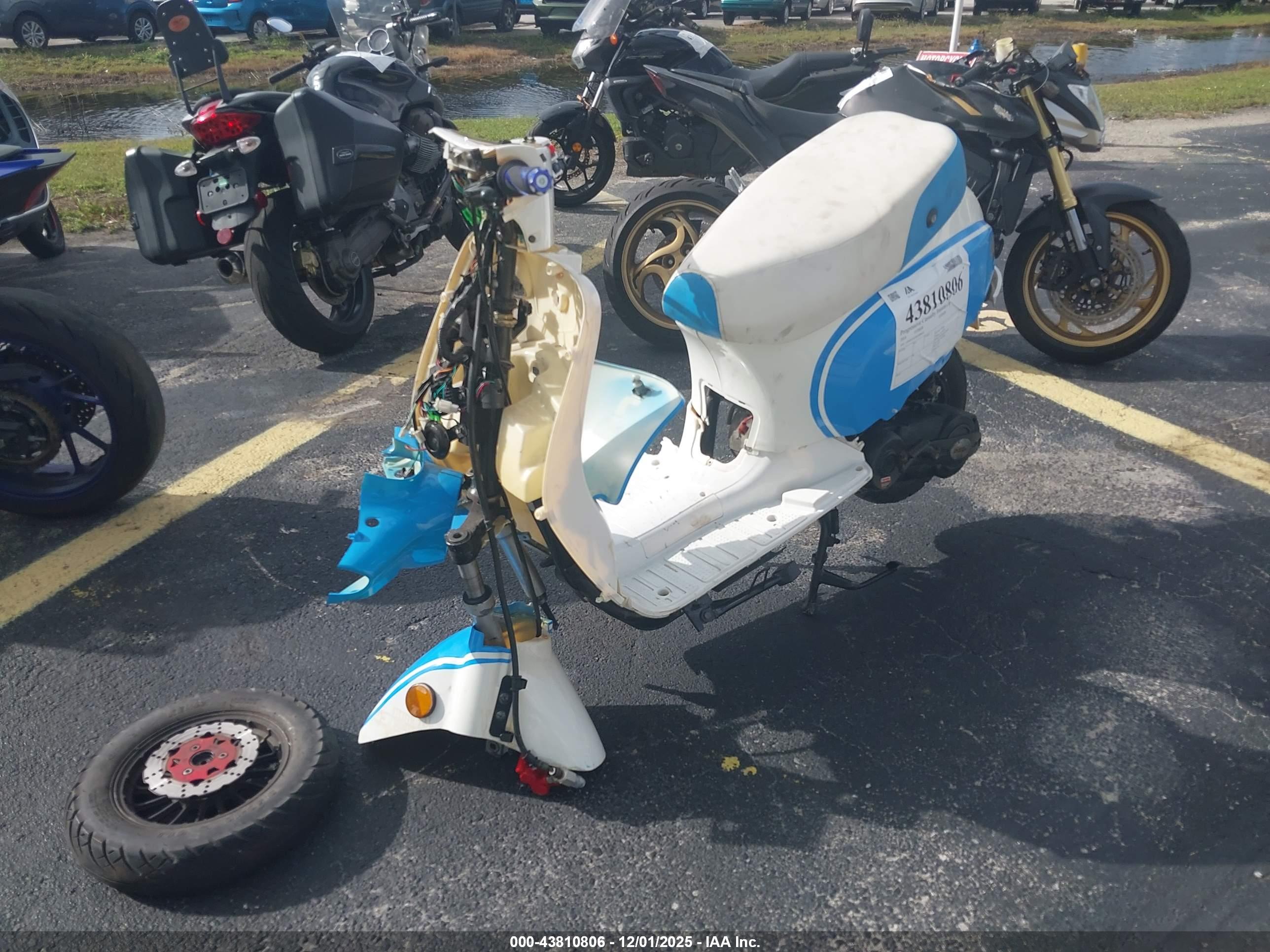 ZHEJIANG SCOOTER image 2