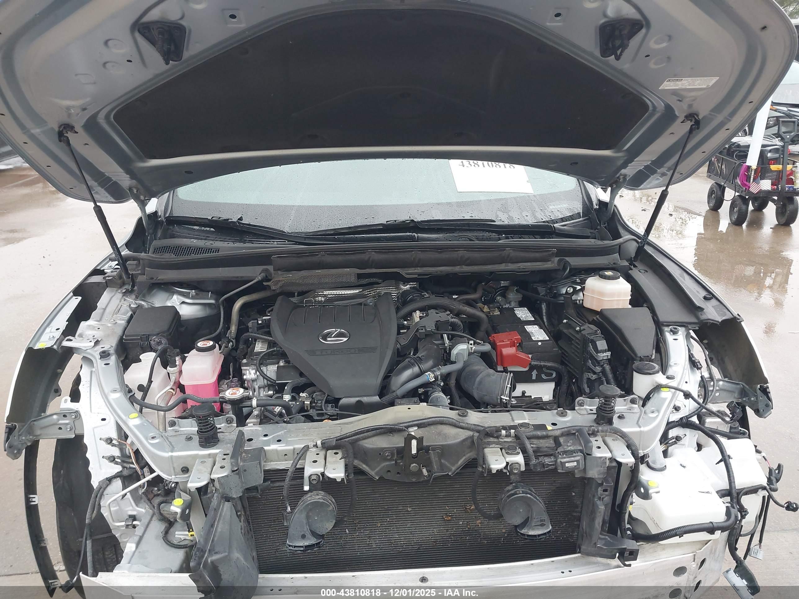 LEXUS RX image 10