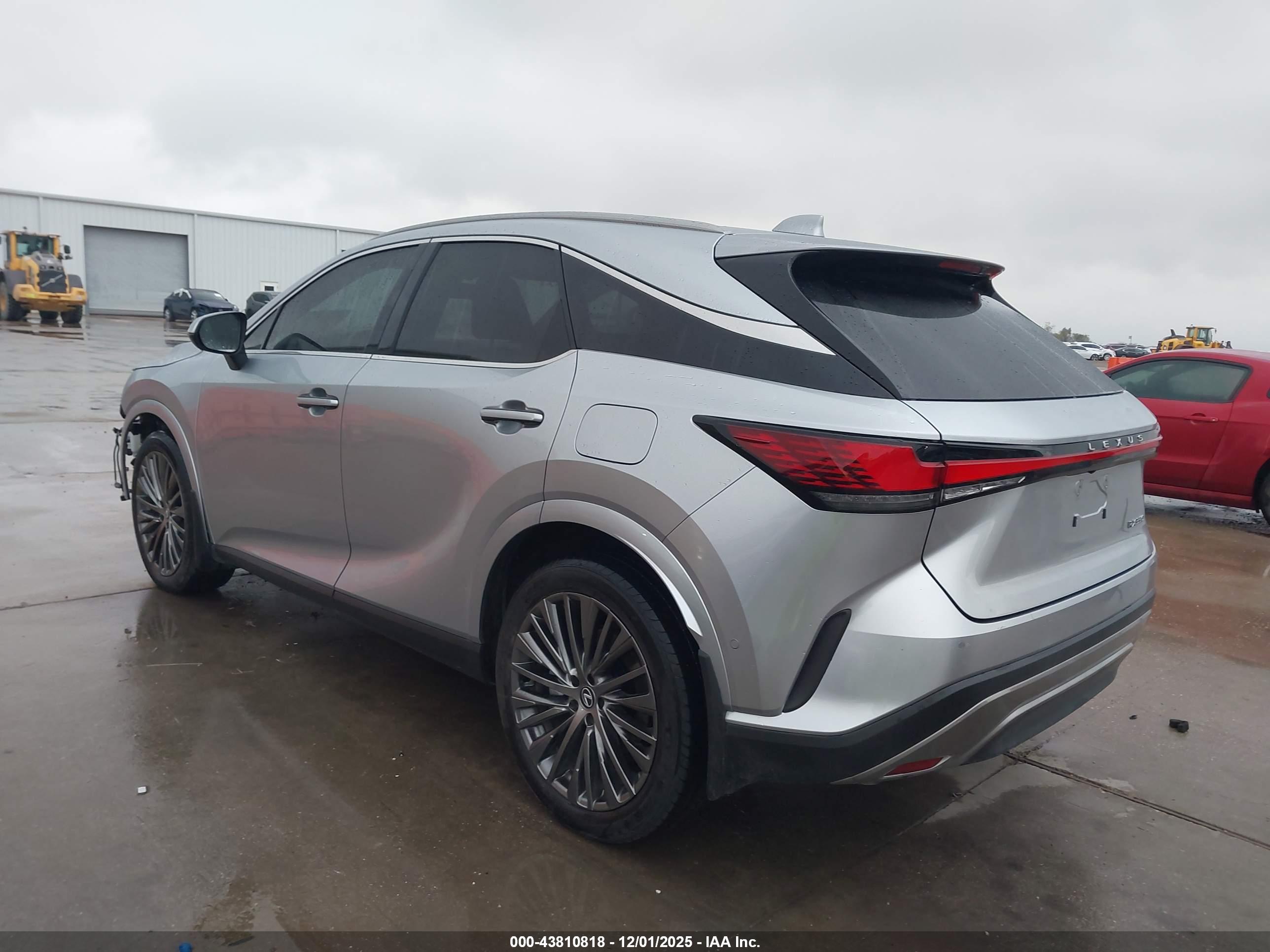 LEXUS RX image 3