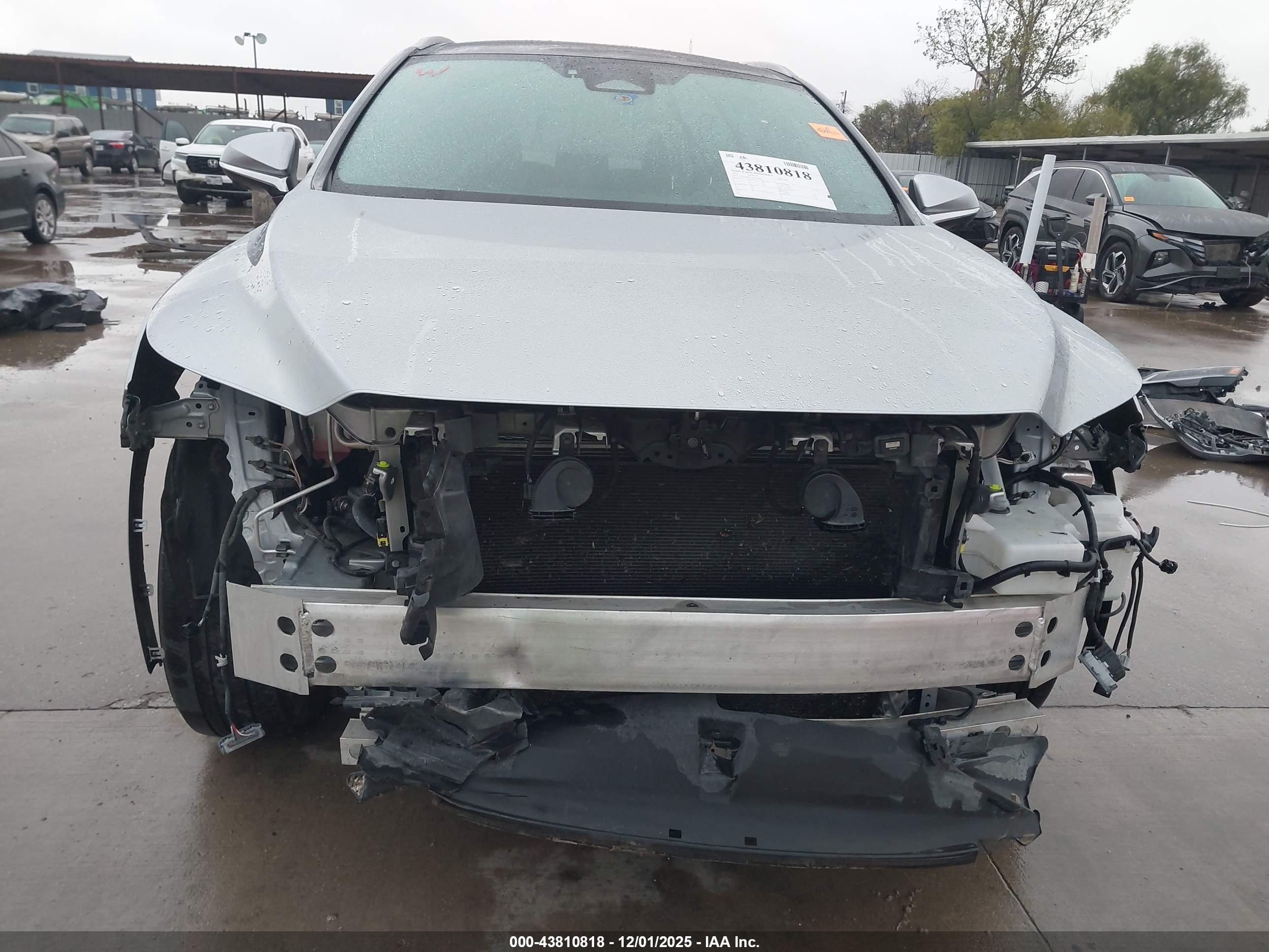 LEXUS RX image 6