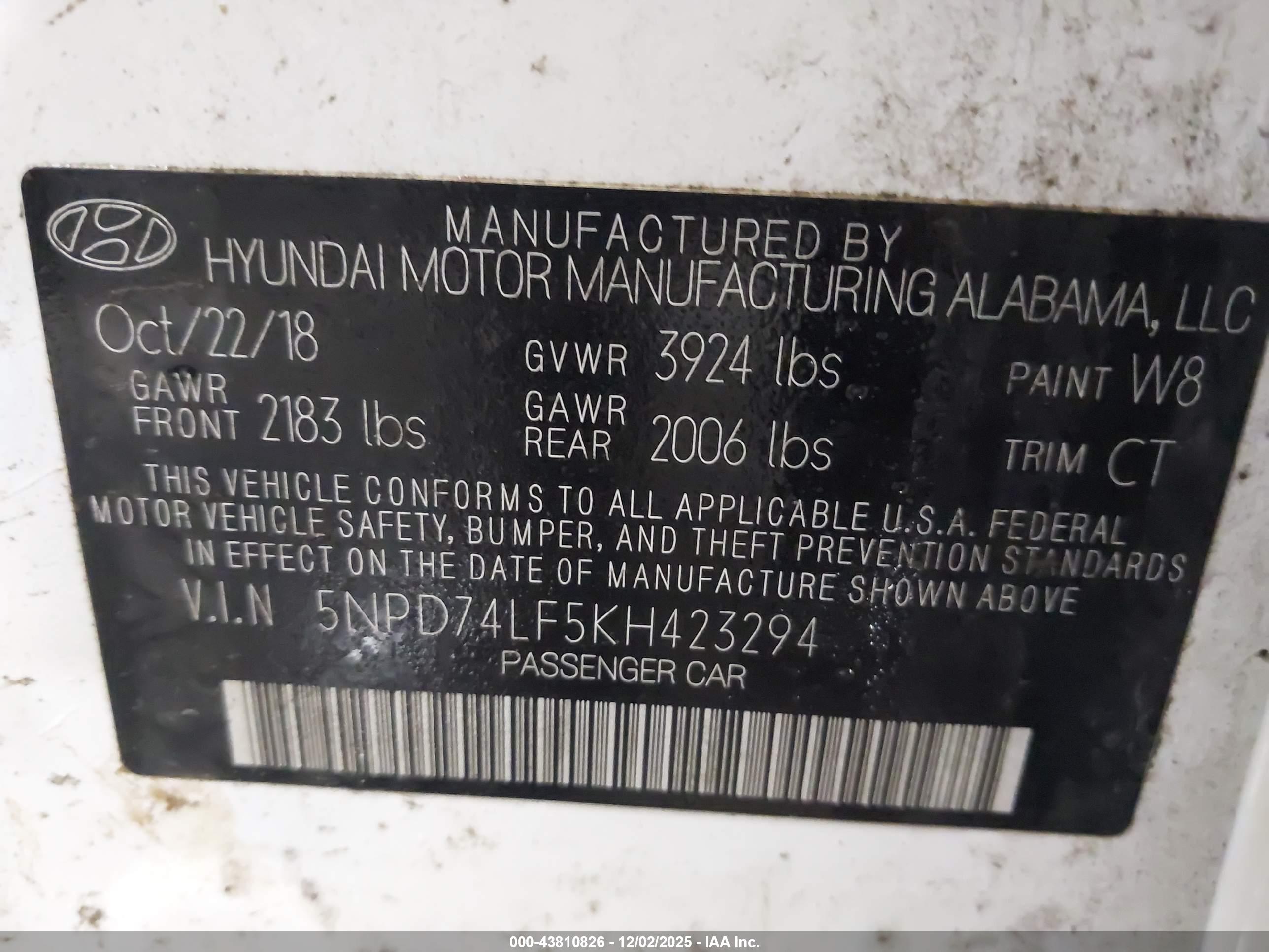 HYUNDAI ELANTRA image 9