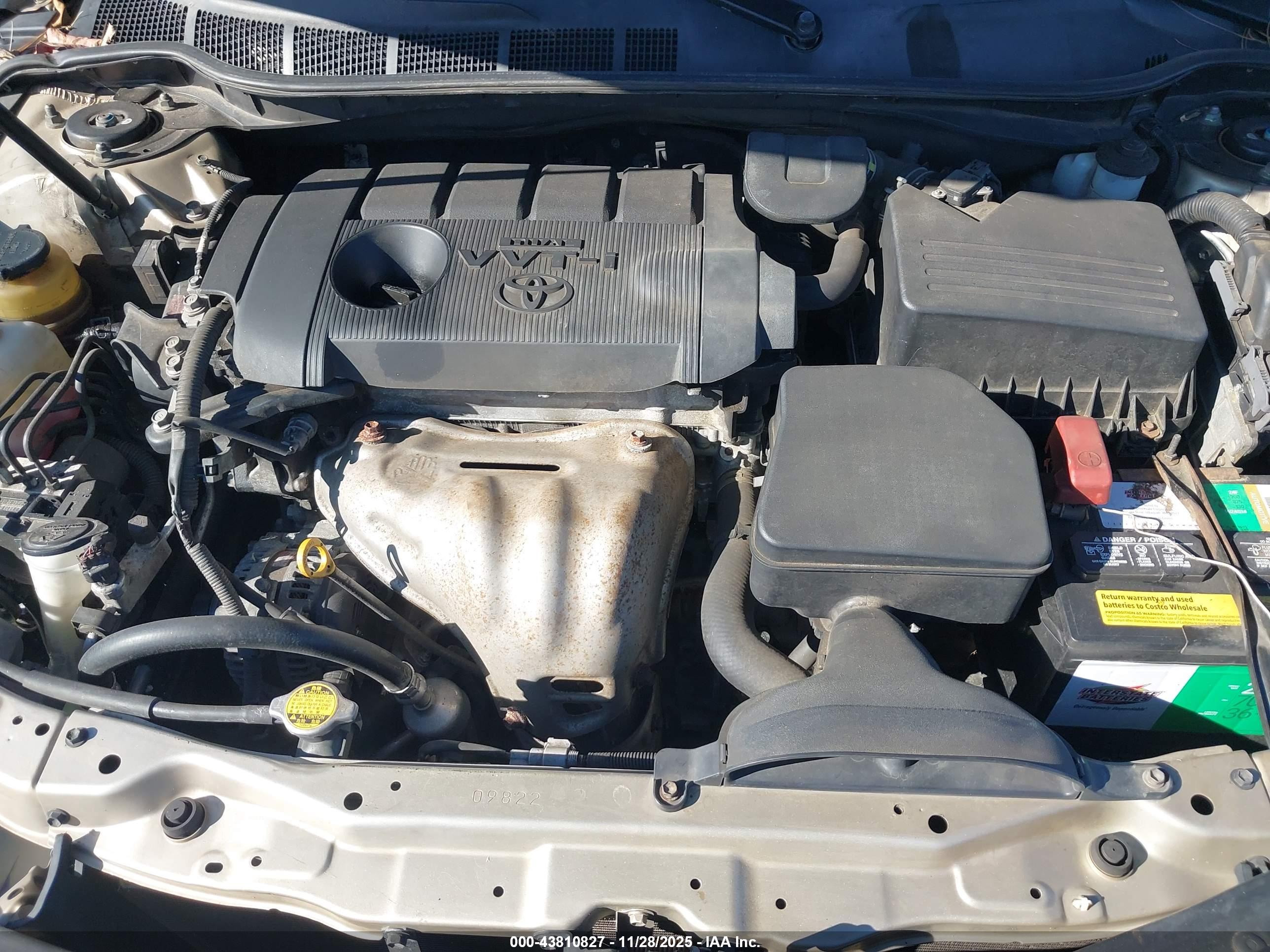 TOYOTA CAMRY image 10